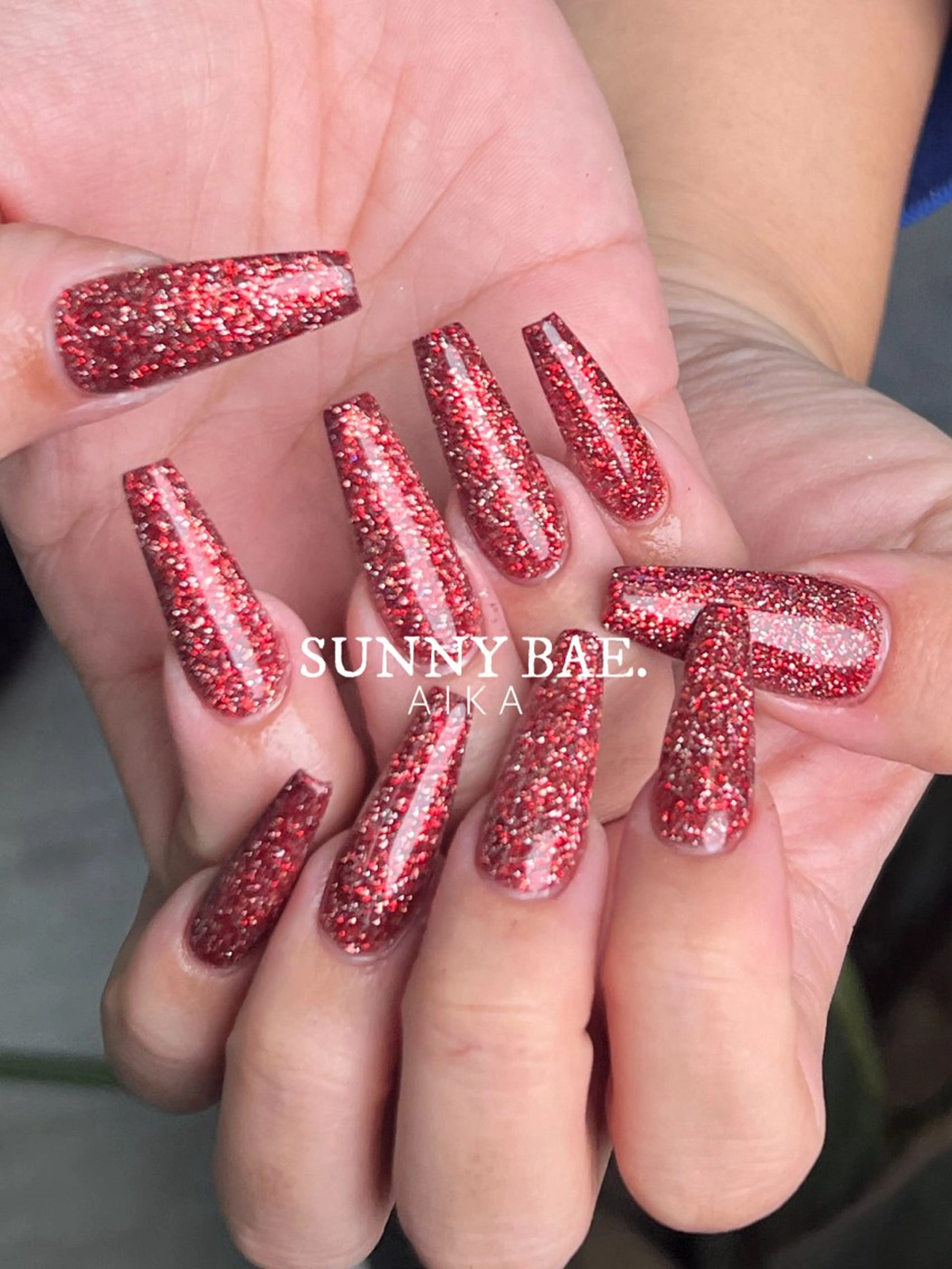 ネイル ジェルネイル キラキラネイル ロングネイル 持ち込み ワンカラーネイル Made By AIKAのネイルデザイン