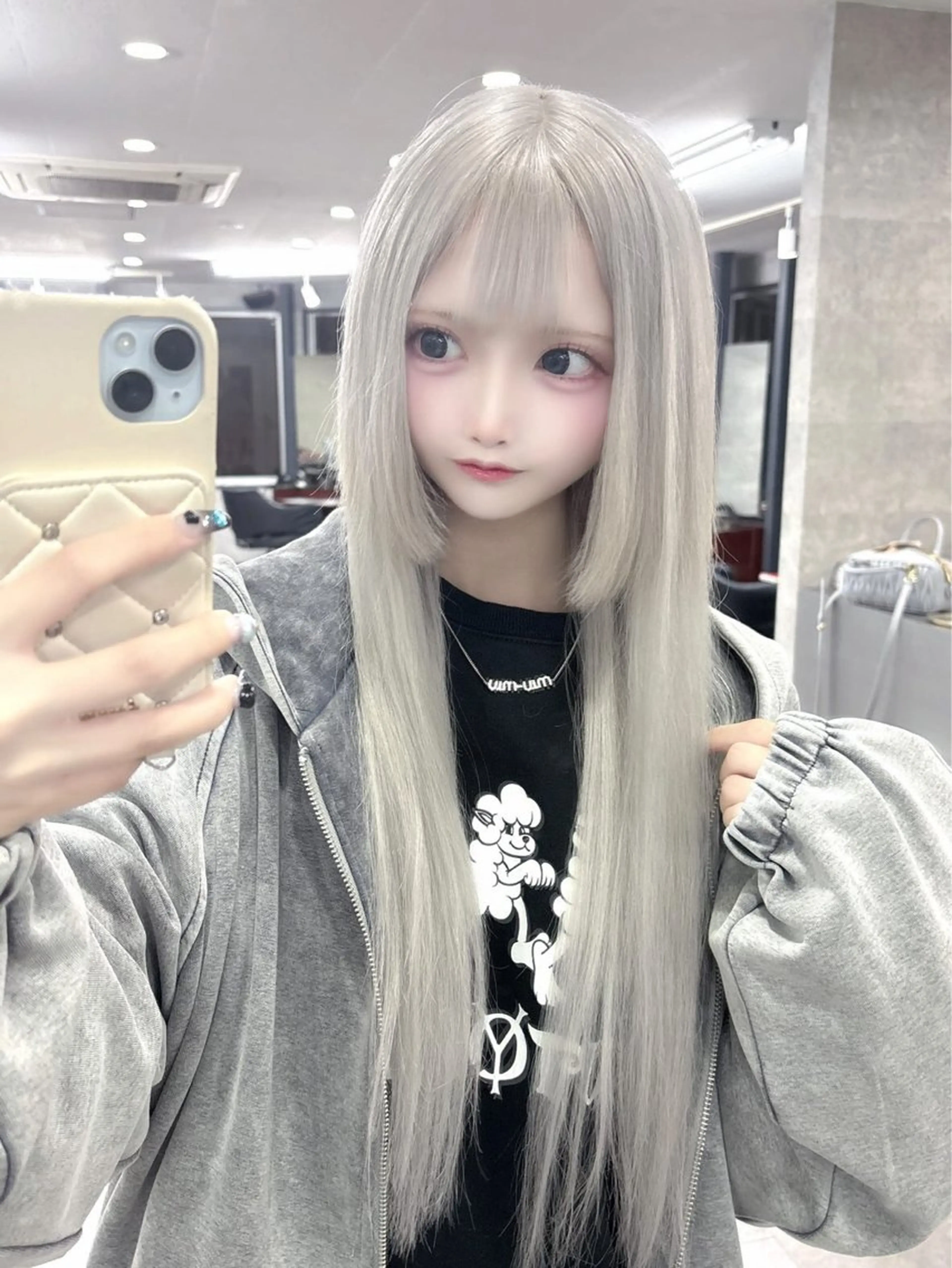 ロング カラー カット ヘアカラー トリートメント エクステ ハイトーンエクステ 🎩カズキ🎩のヘアスタイル