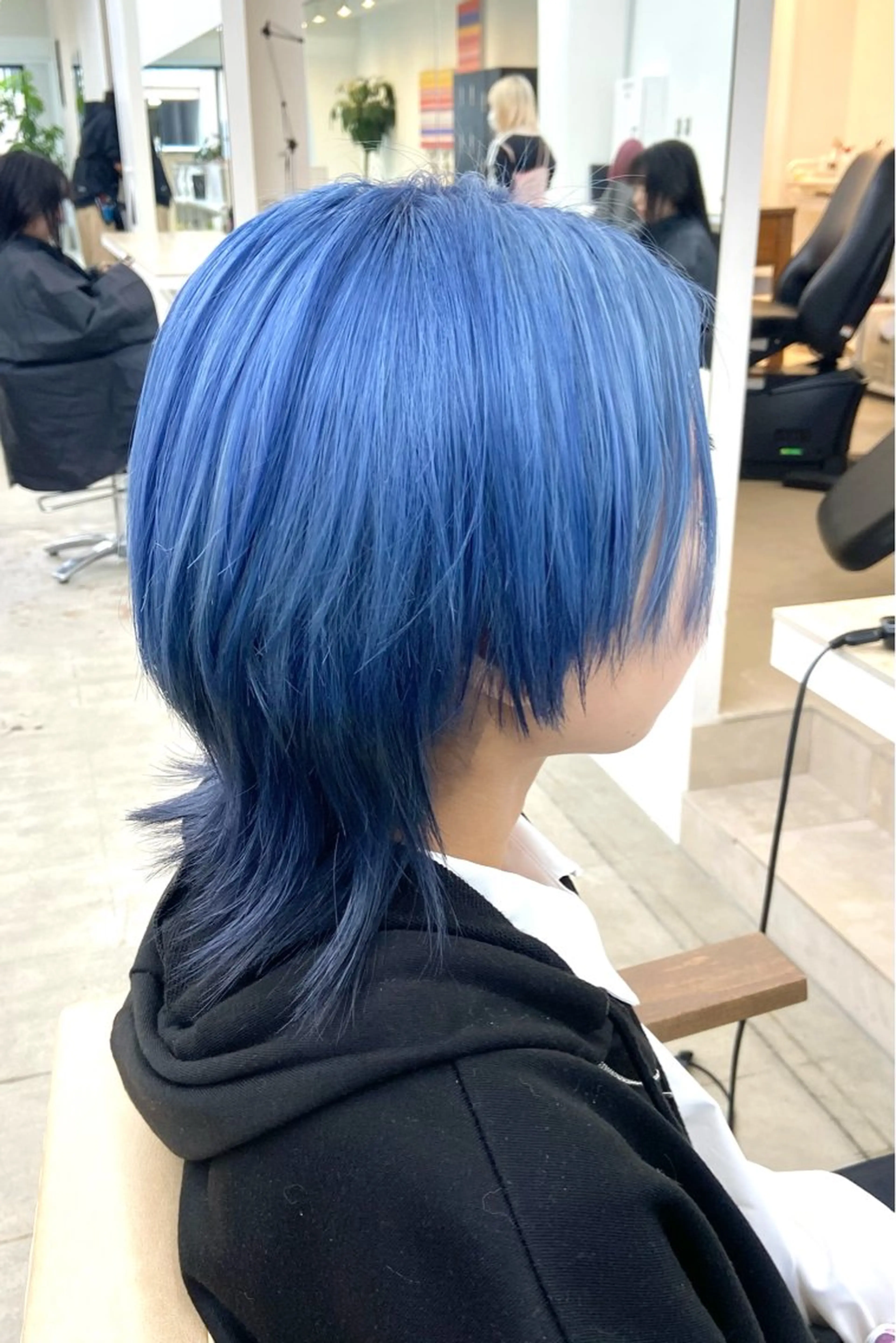 ショート カラー ブルーカラー BOB🌟ハイトーン /ブリーチ/TAKUのヘアスタイル