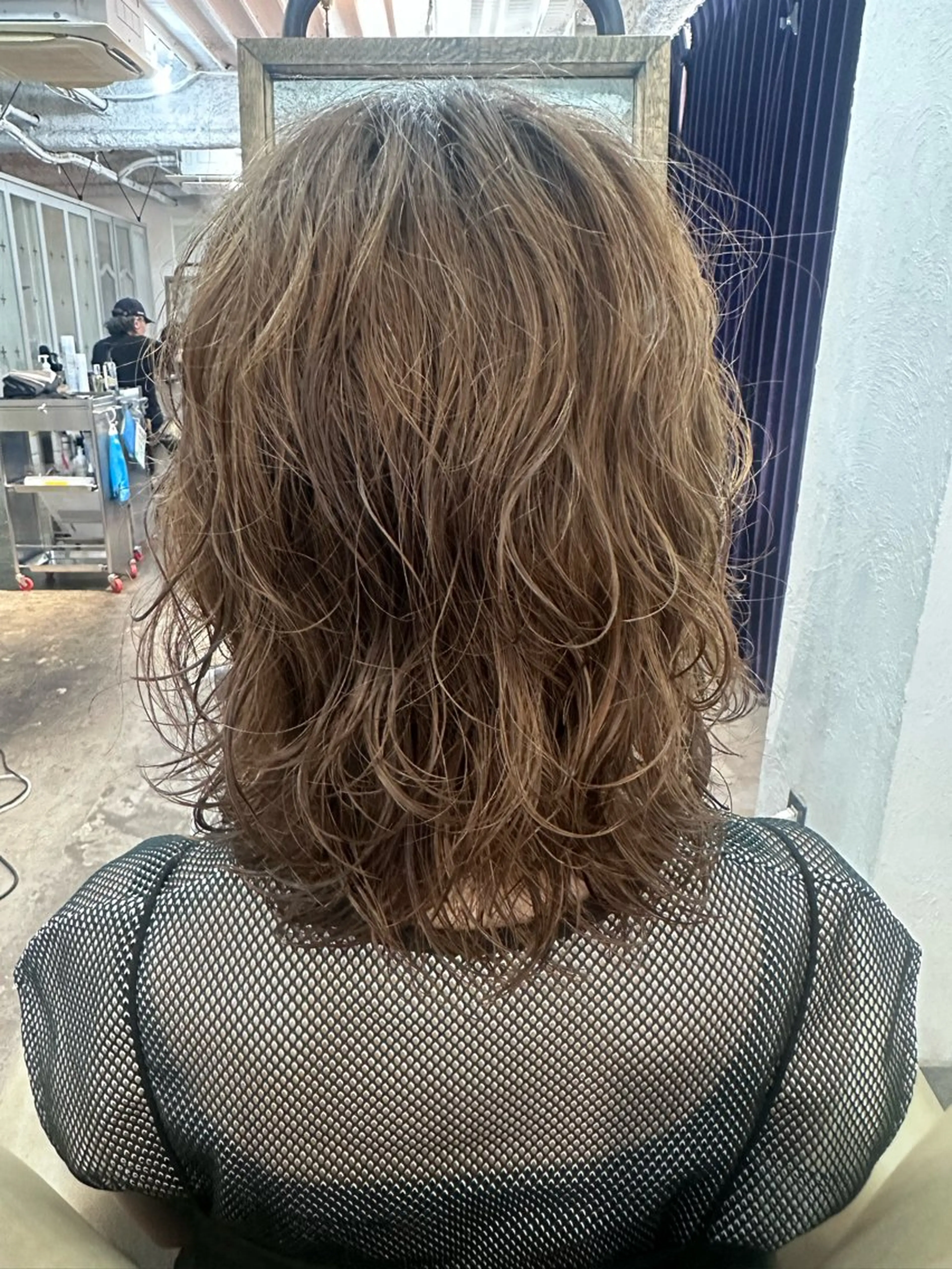 ミディアム カット パーマ トリートメント 妙見 知洋のヘアスタイル