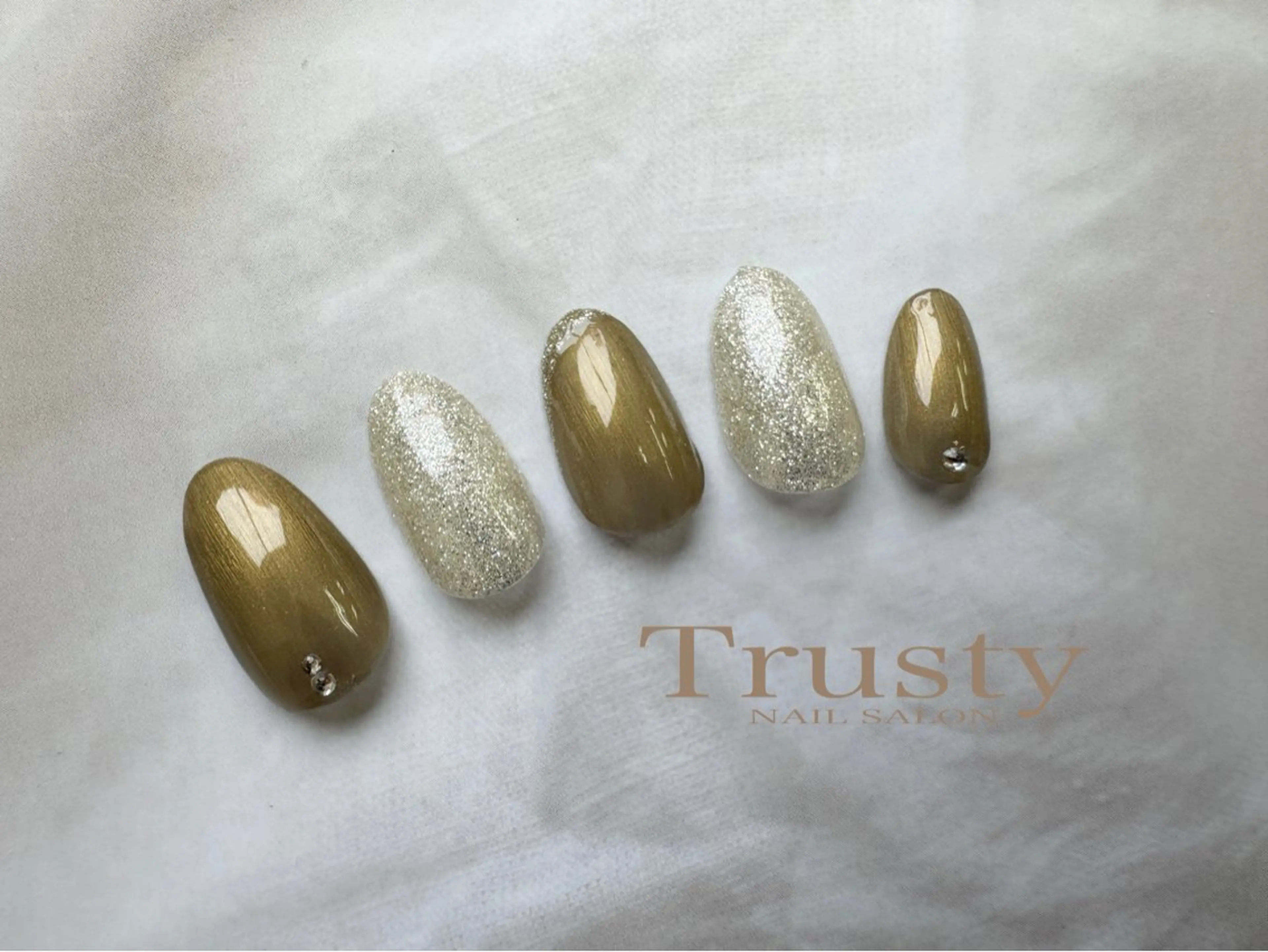 ネイル Trusty新小岩 杉山のネイルデザイン