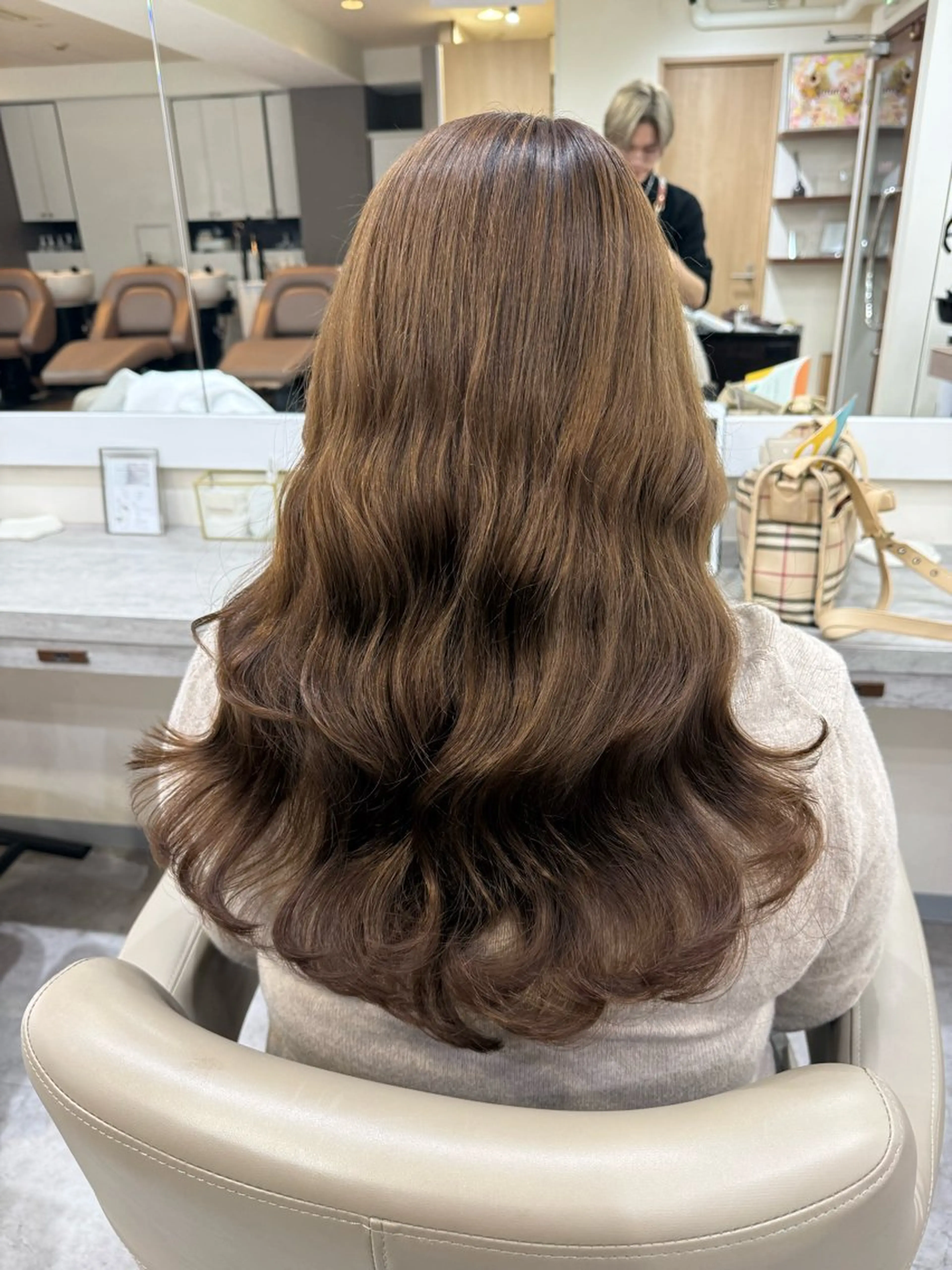 ロング カラー パーマ カット パーマ コテ巻き/パーマ/艶 透明感/荻原凜太郎のヘアスタイル