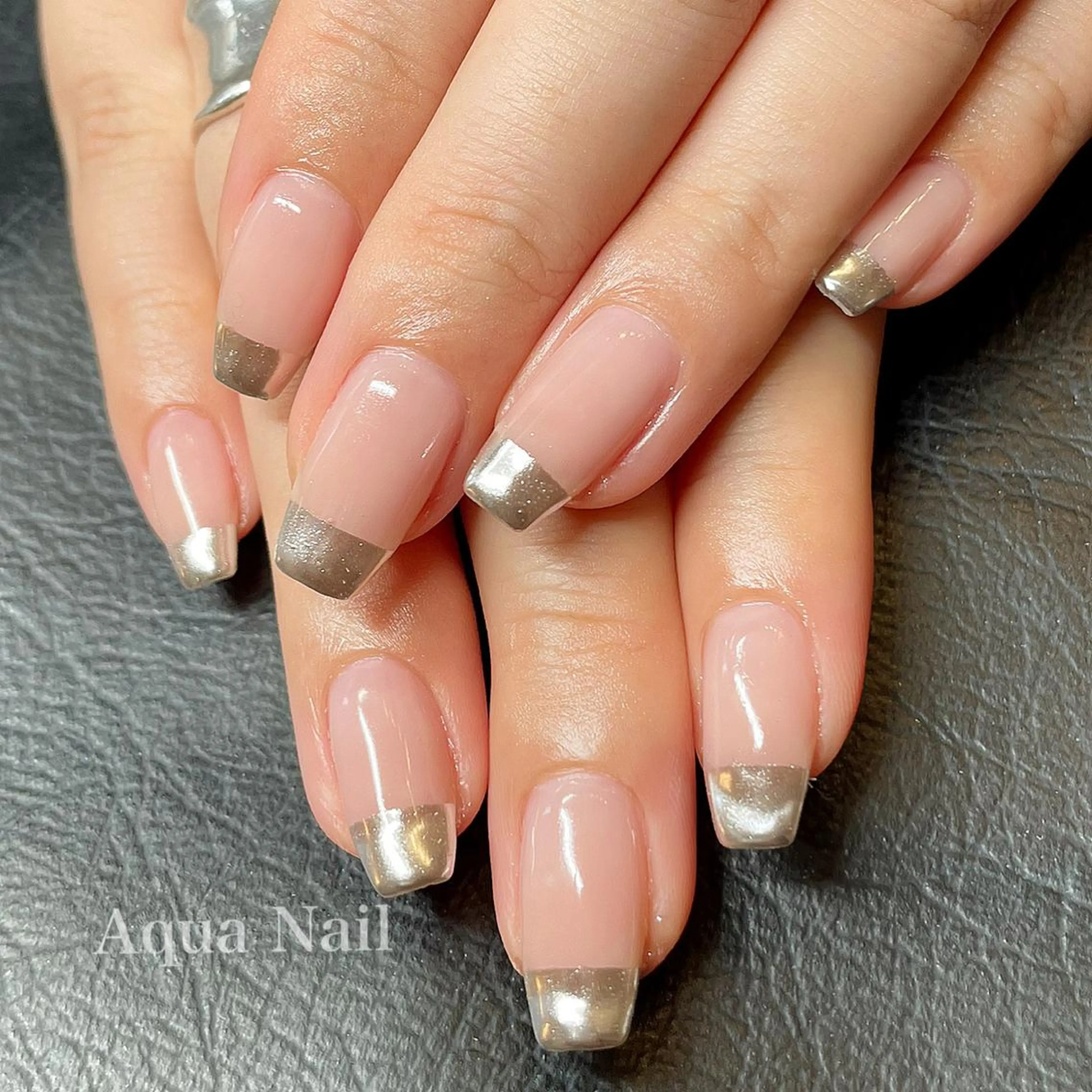 ネイル フレンチネイル ゴールド 韓国ネイル ミラーネイル ピンク ハンドネイル フットネイル AQUA NAIL所属・AQUA NAILのネイルデザイン