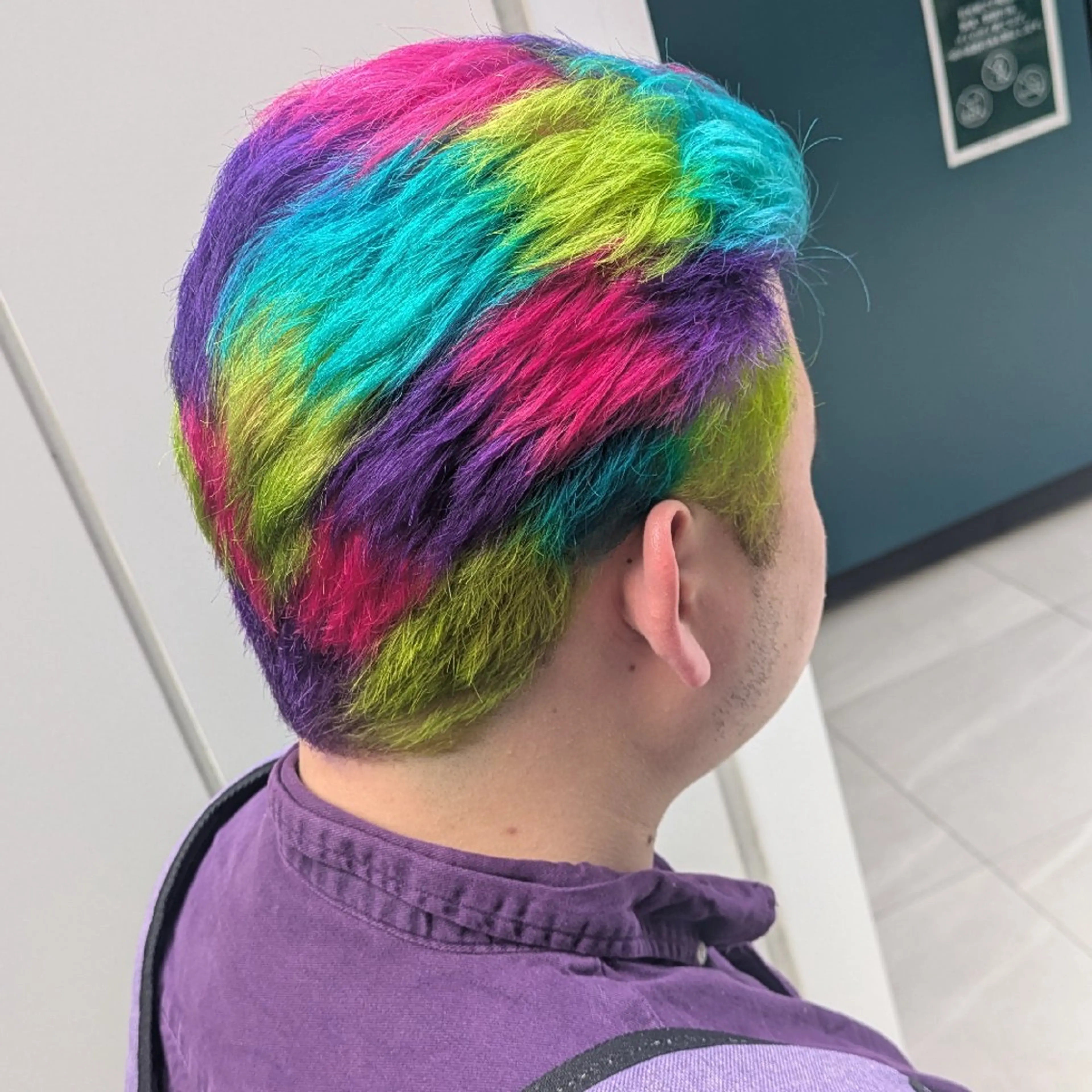 ショート カラー メンズ カット ヘアカラー トリートメント fuwat所属・秋葉原でカラーする なら🐉ちぇーたんのヘアスタイル