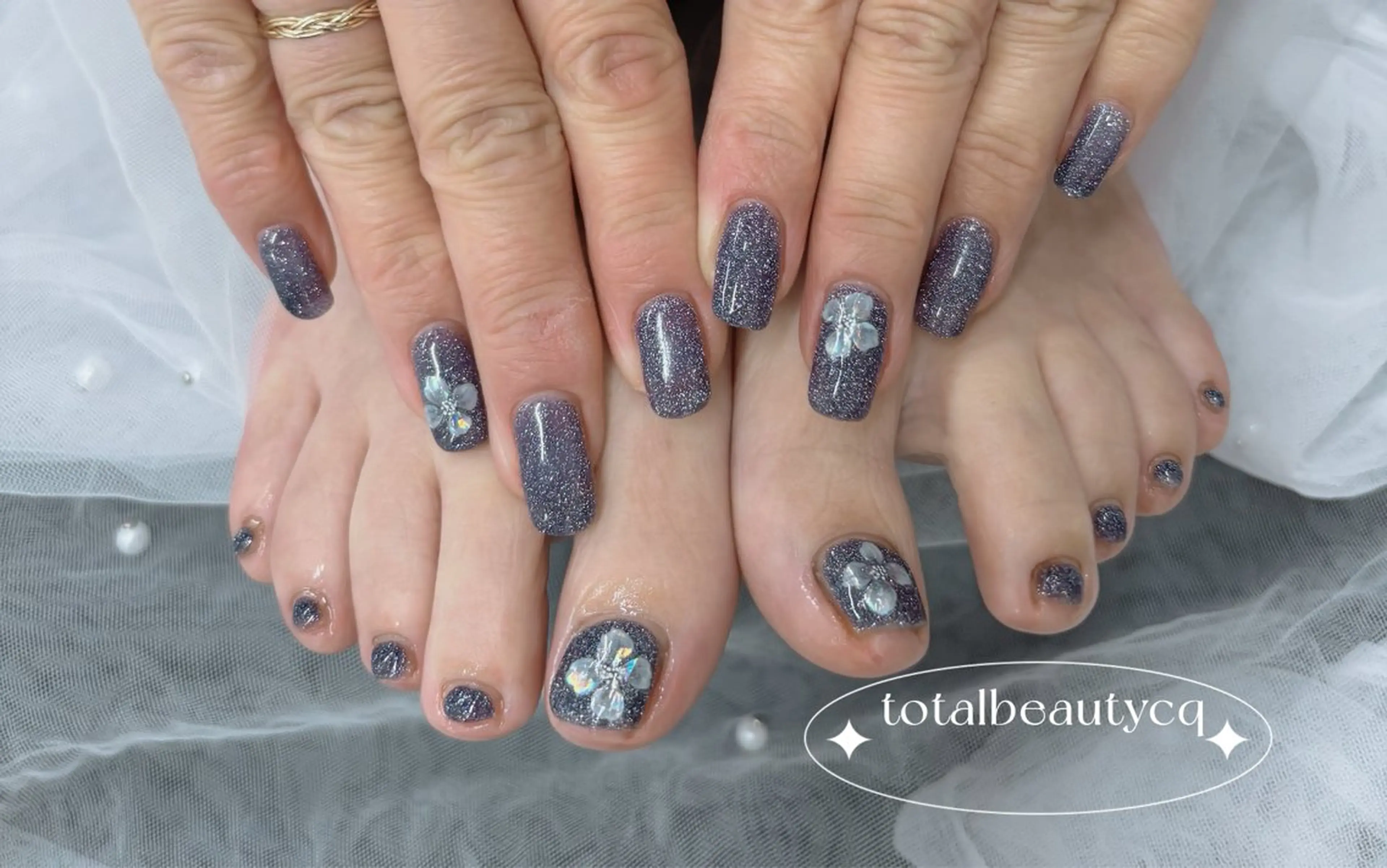 ネイル ハンドネイル フットネイル トータルビューティー CQのネイルデザイン