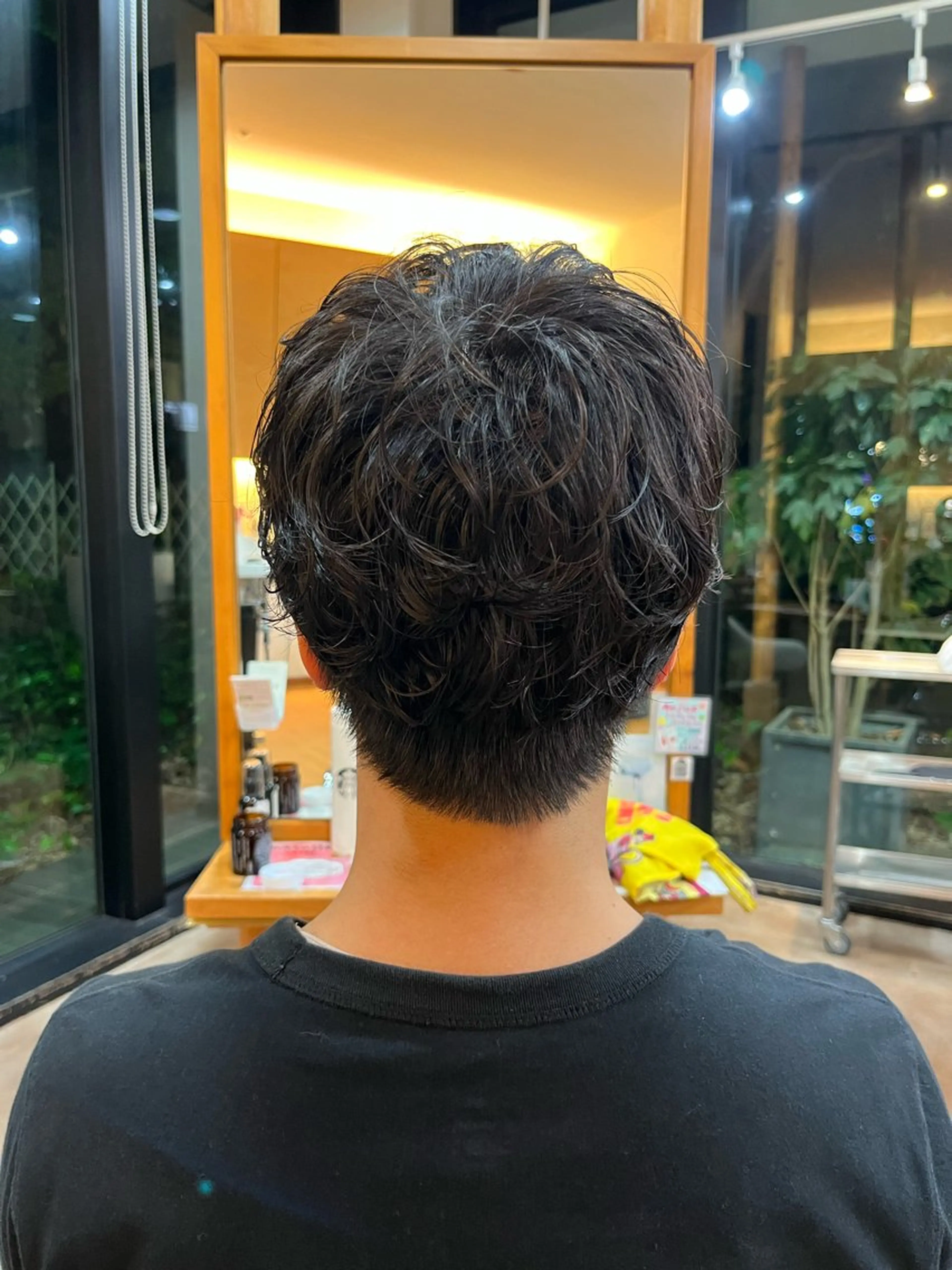 ショート パーマ メンズ ROOF 用賀所属・しみず ちかえのヘアスタイル