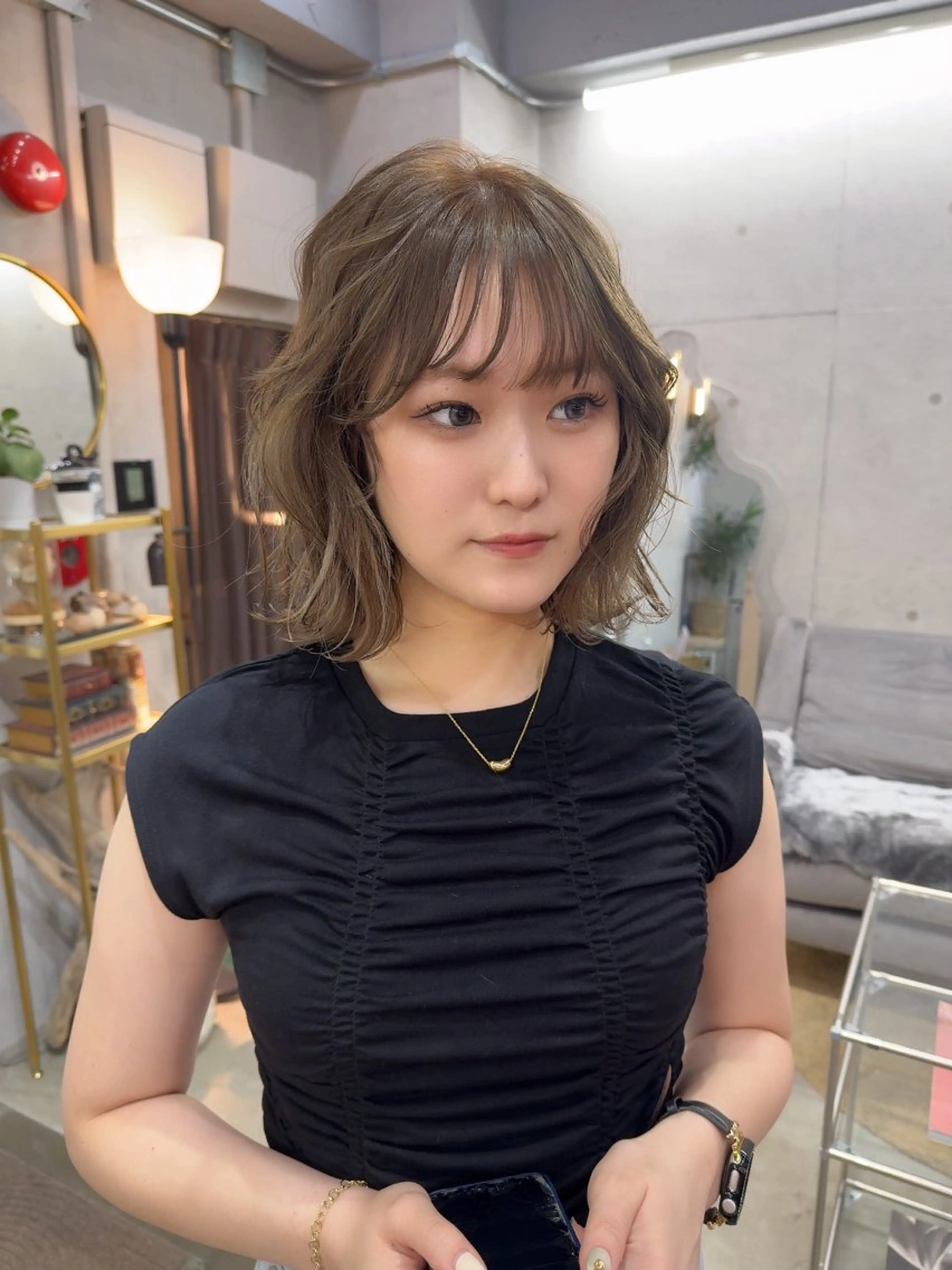 ショート カラー カット ヘアカラー トリートメント MIES amane(アマネ)のヘアスタイル