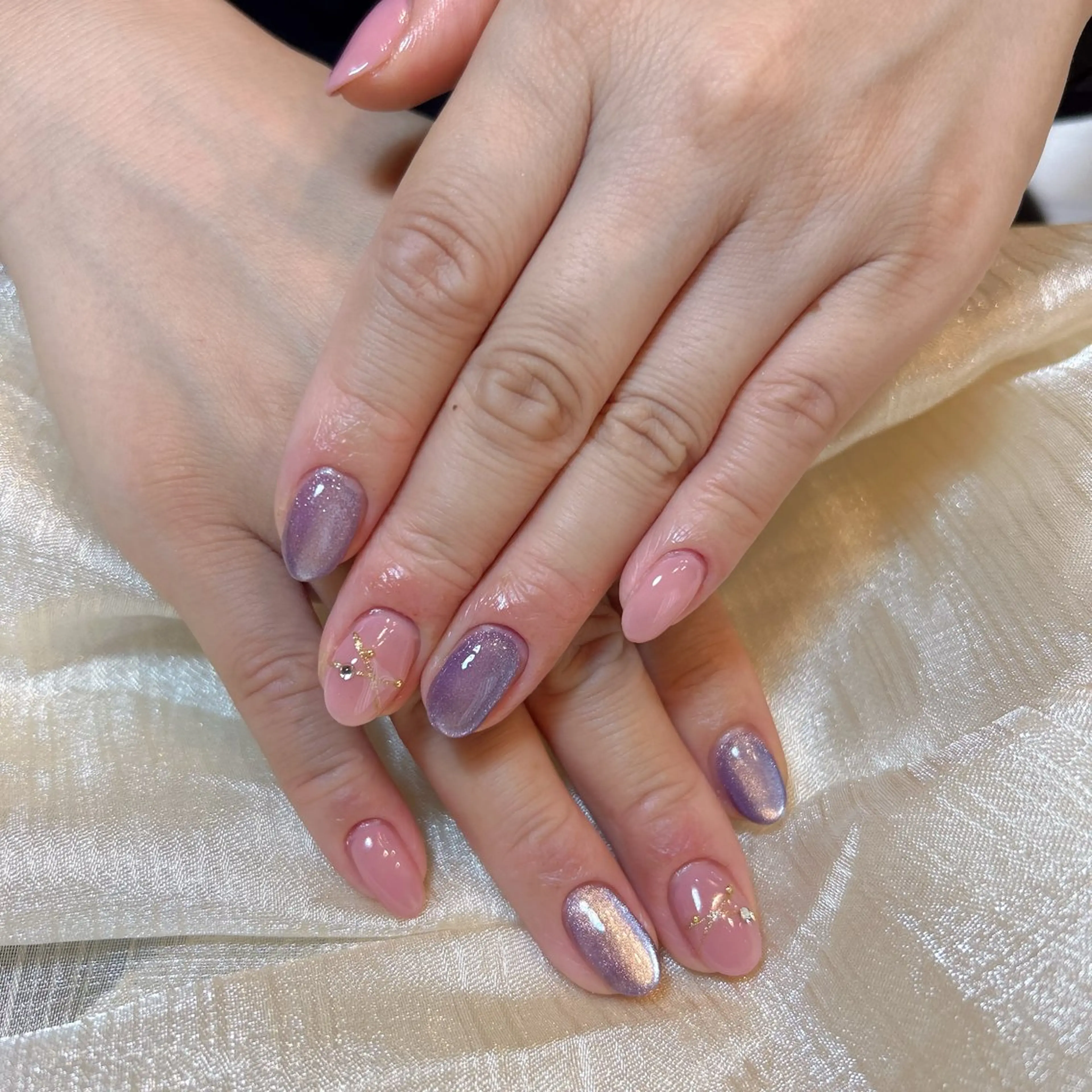 ネイル アートネイル マグネットネイル シンプルネイル ハンドネイル You nailのネイルデザイン