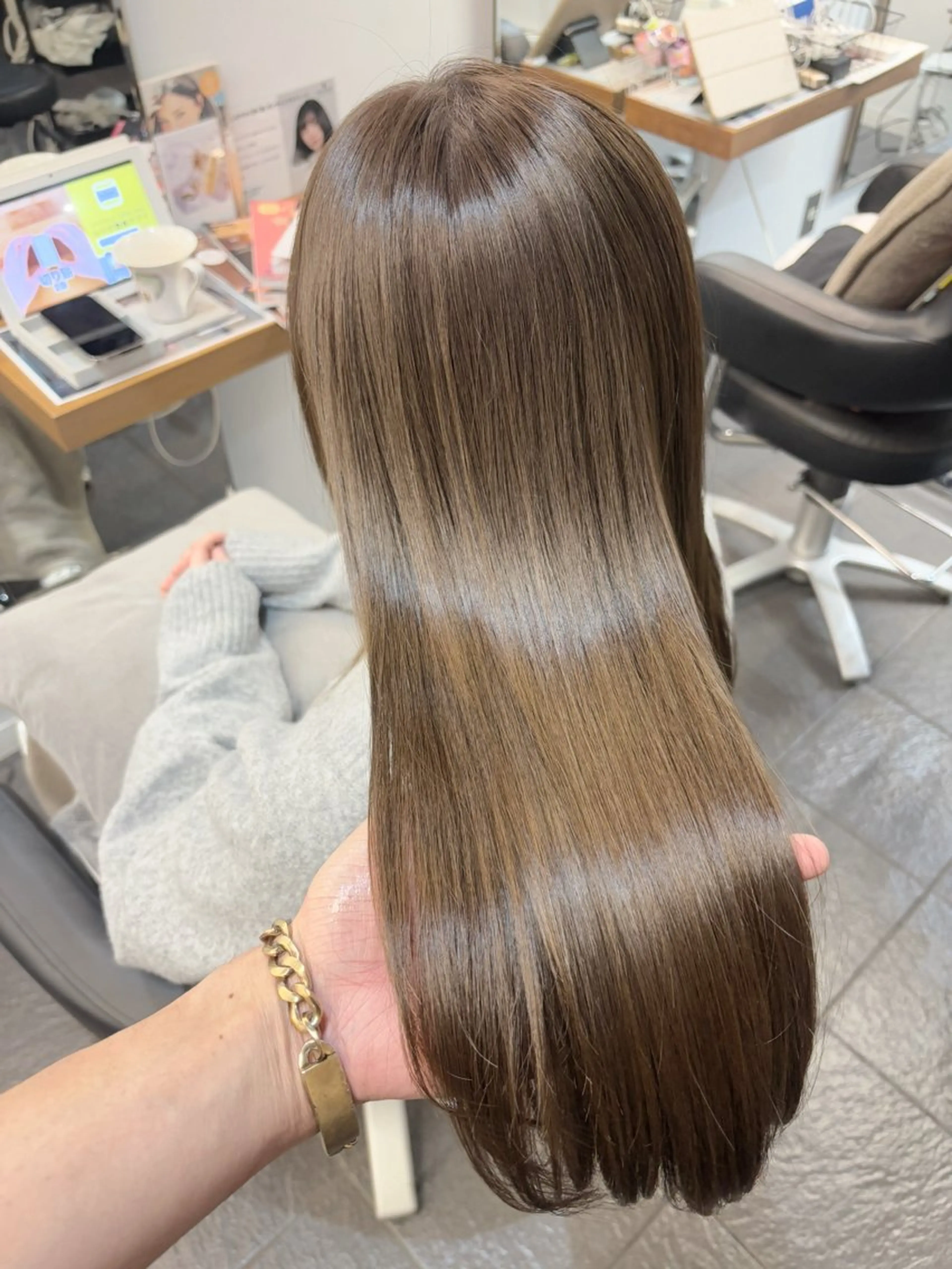 カラー ベージュカラー ブリーチ グレージュ ブリーチなしカラー ヘアカラー トリートメント ヘッドスパ グレージュ/髪質改善 Yamato.hのヘアスタイル