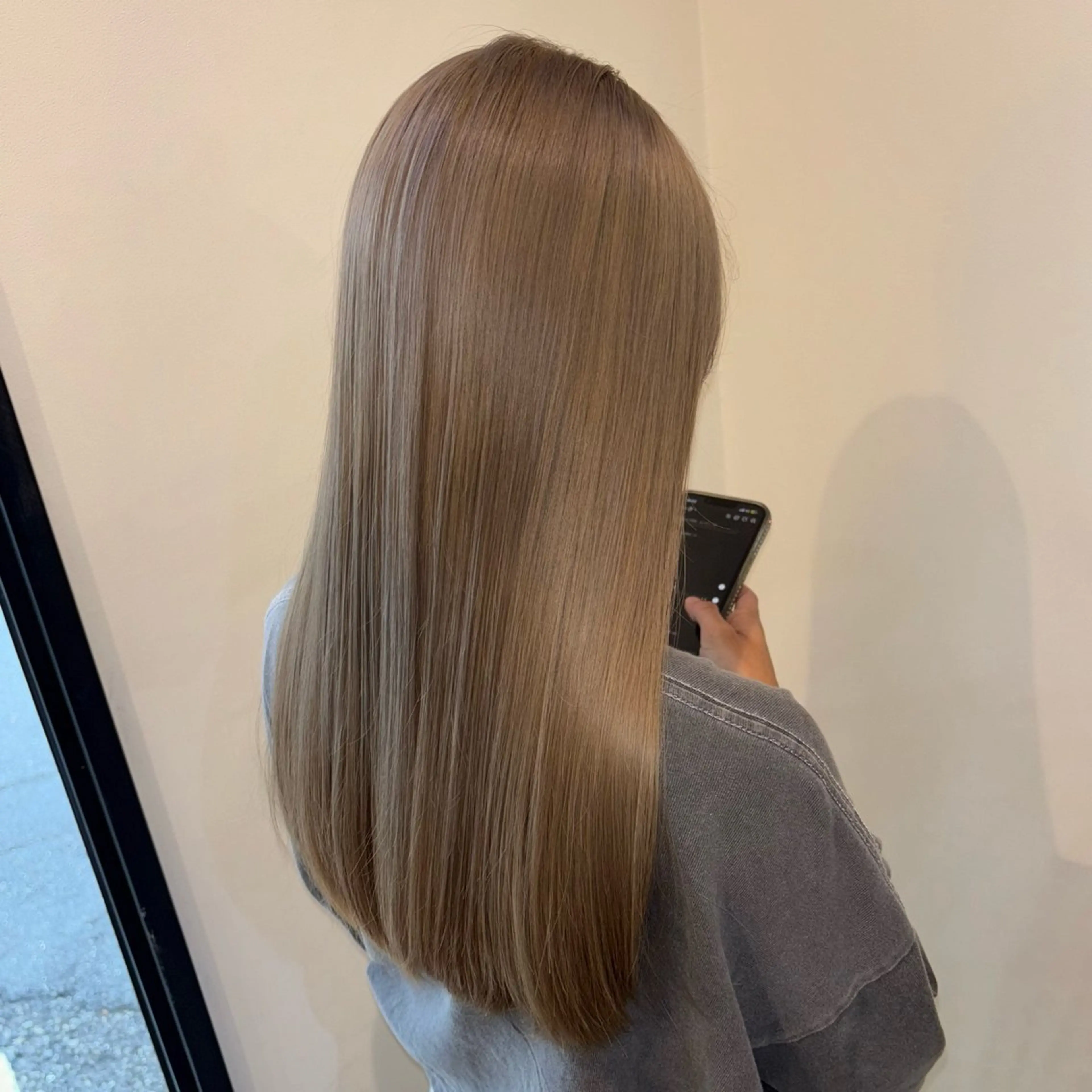 ロング ヘアカラー トリートメント 🎀ハイトーン/ 艶カラー/夕月🎀のヘアスタイル