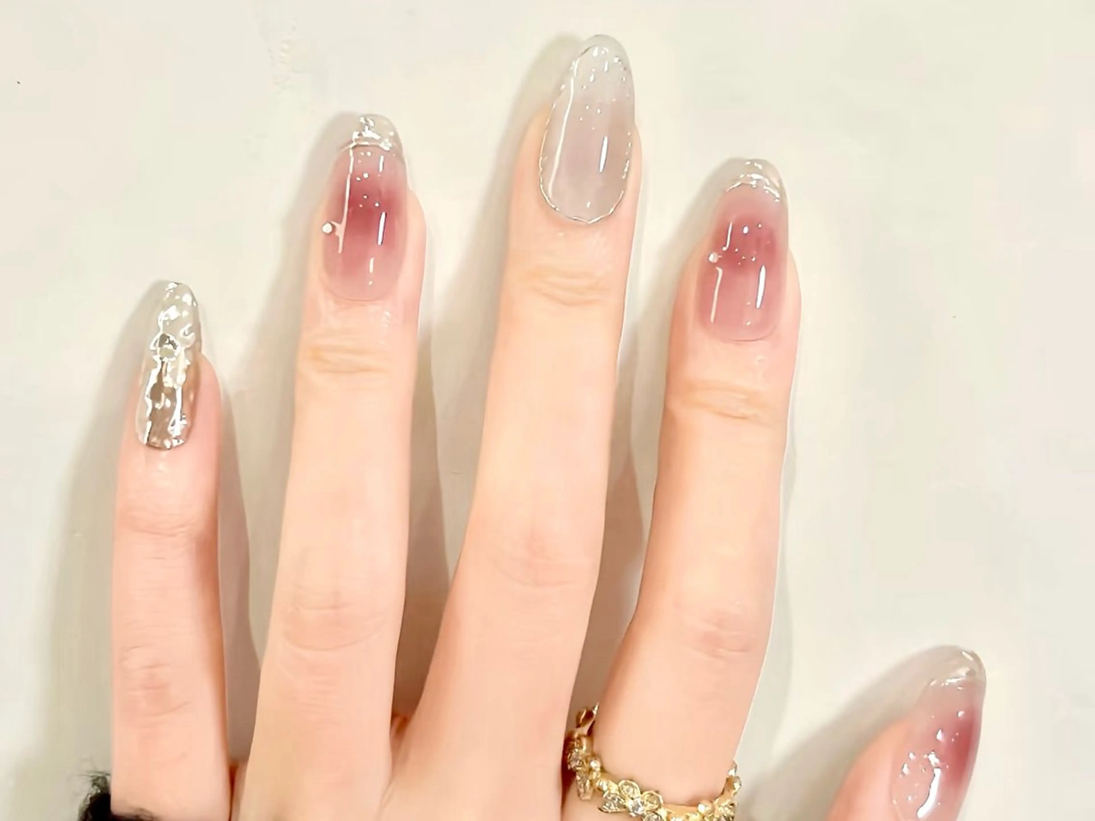 ネイル チークネイル フレンチネイル ハンドネイル ハンドケア DarkHoney 池袋店のネイルデザイン