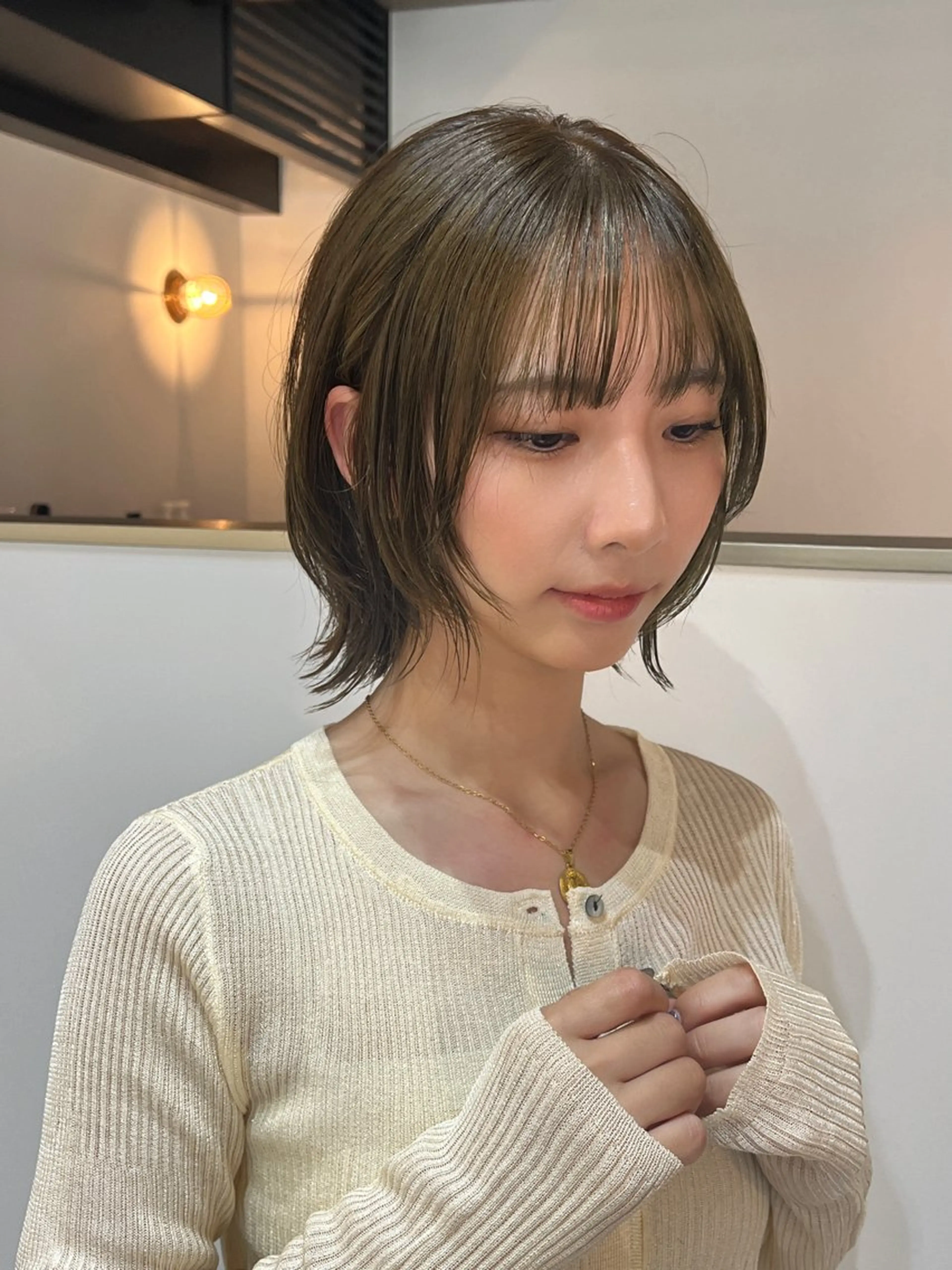 ミディアム 似合わせカット 小林愛奈のヘアスタイル