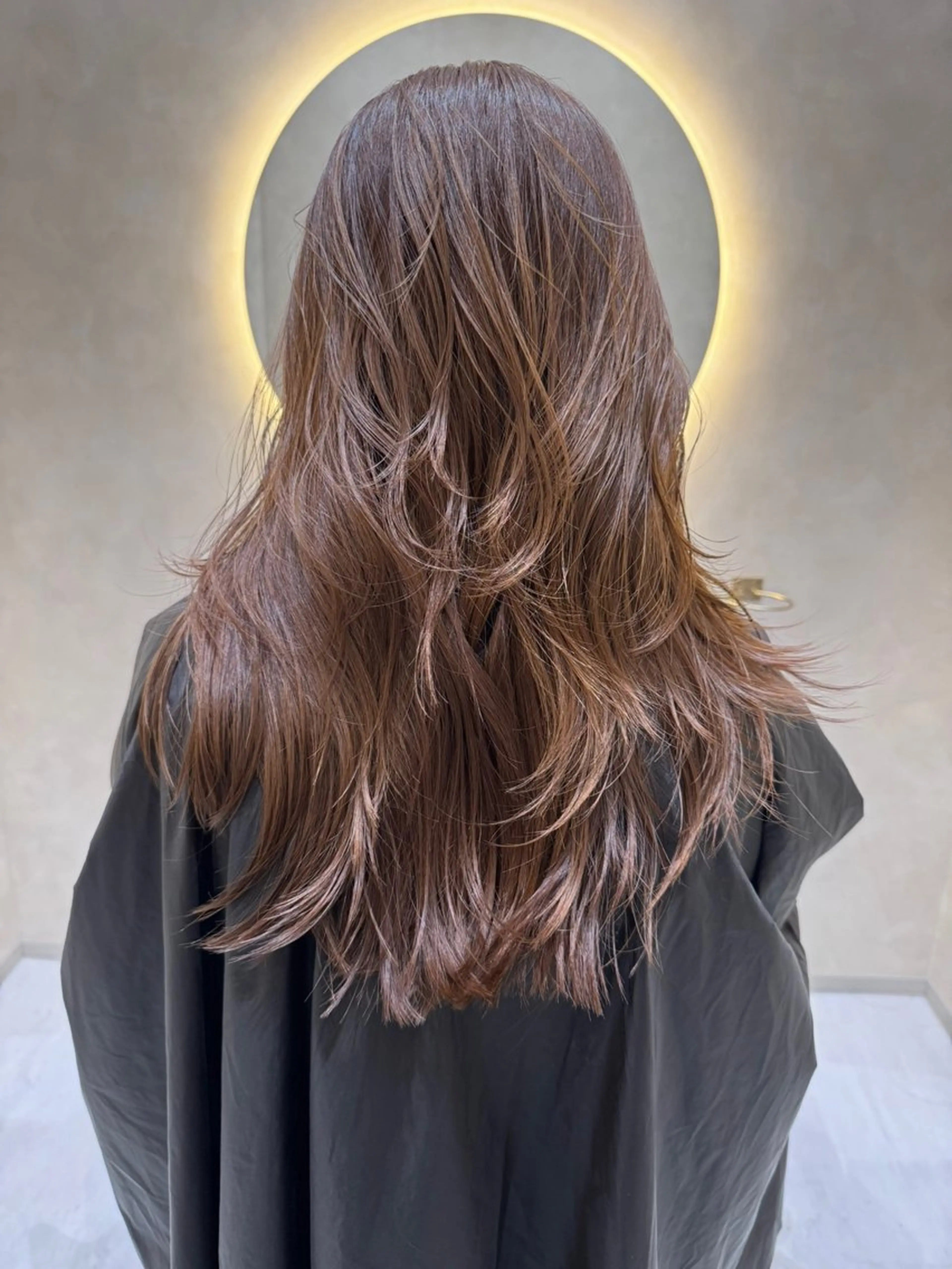 ロング 顔周りカット レイヤーカット カット ヘアカラー トリートメント 酸性ストレート 青木優磨のヘアスタイル