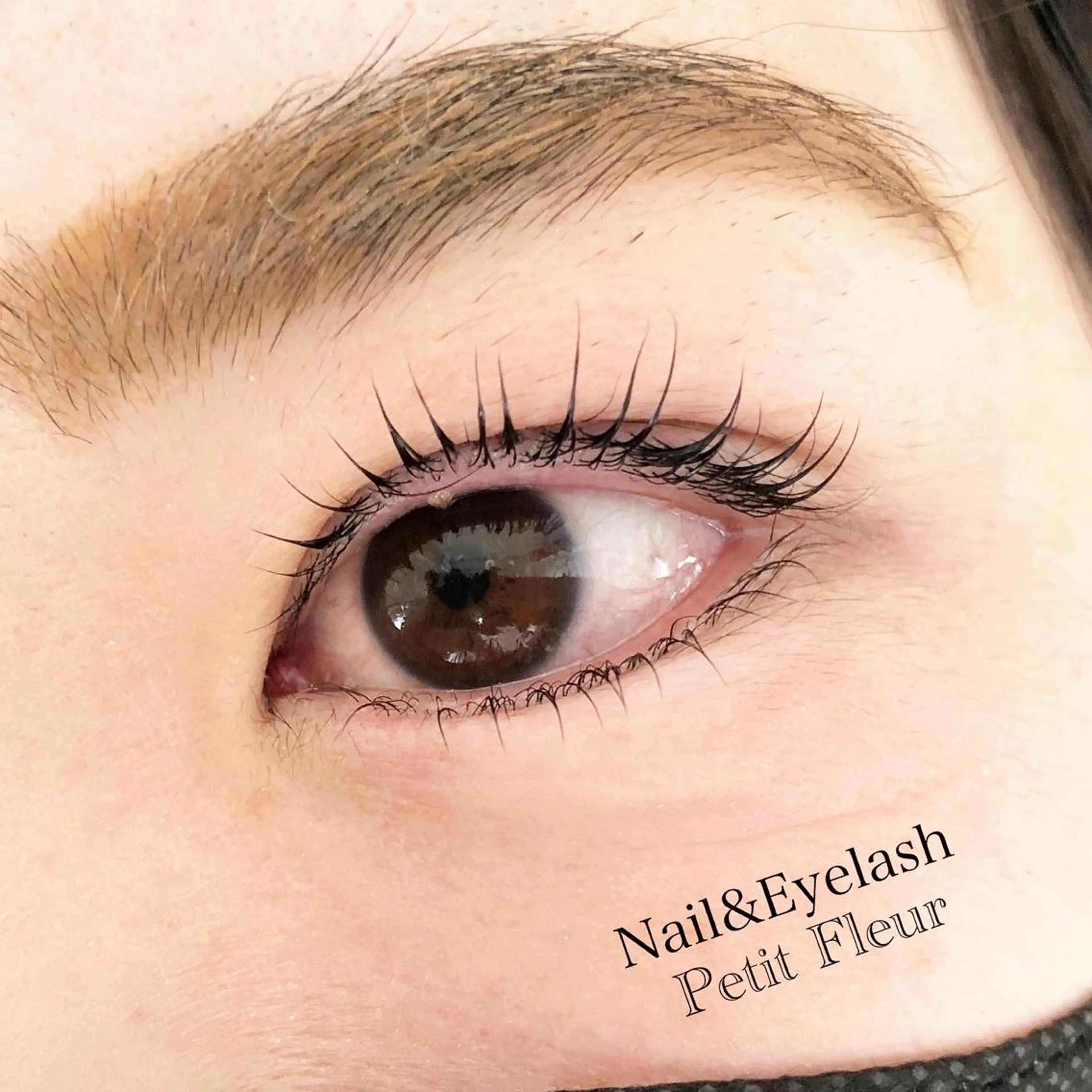 パーマ Petit Fleur所属・青柳 亜梨奈のマツエク・マツパデザイン