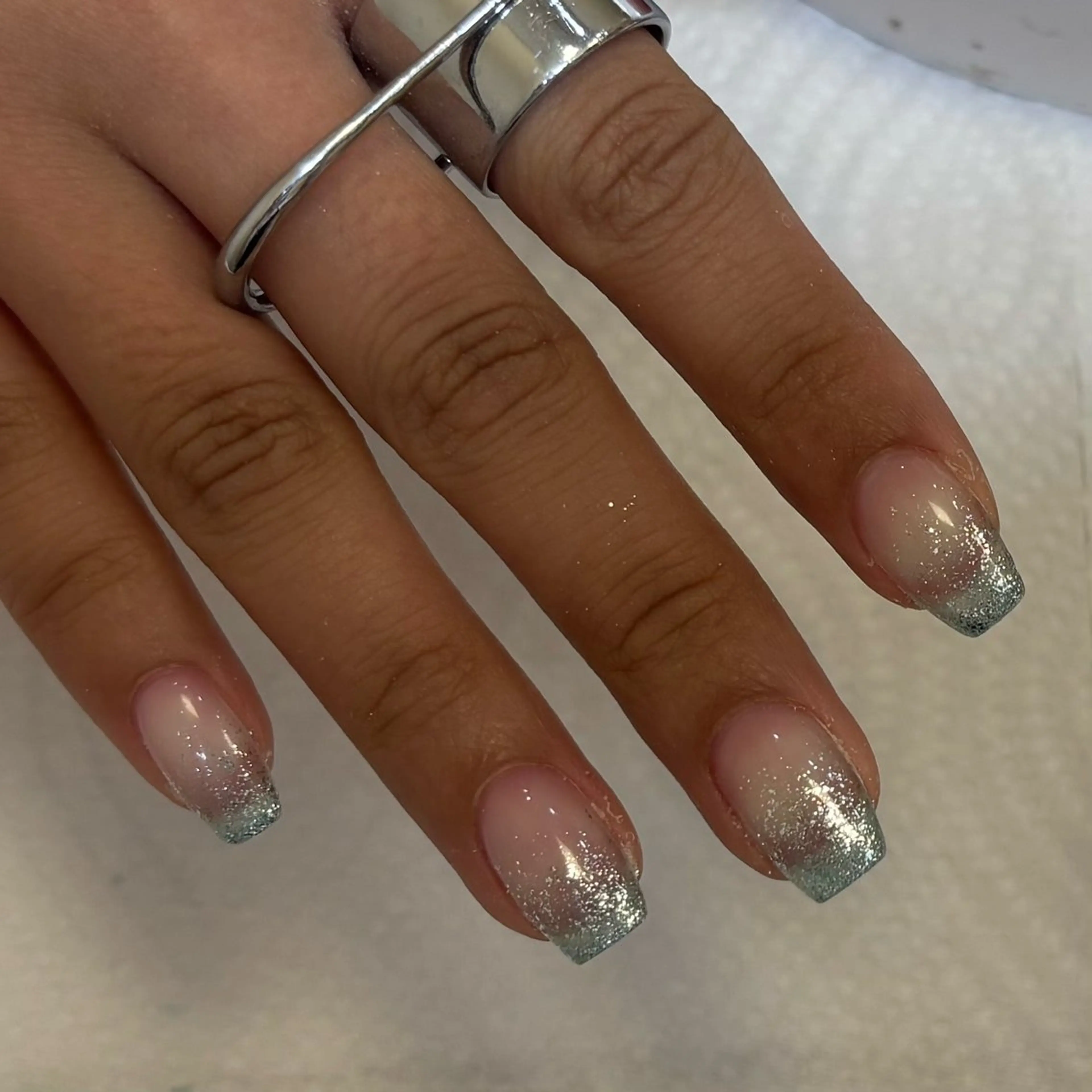 ネイル Be All 本店 Eyelash & Nail所属・周管 冴英のネイルデザイン