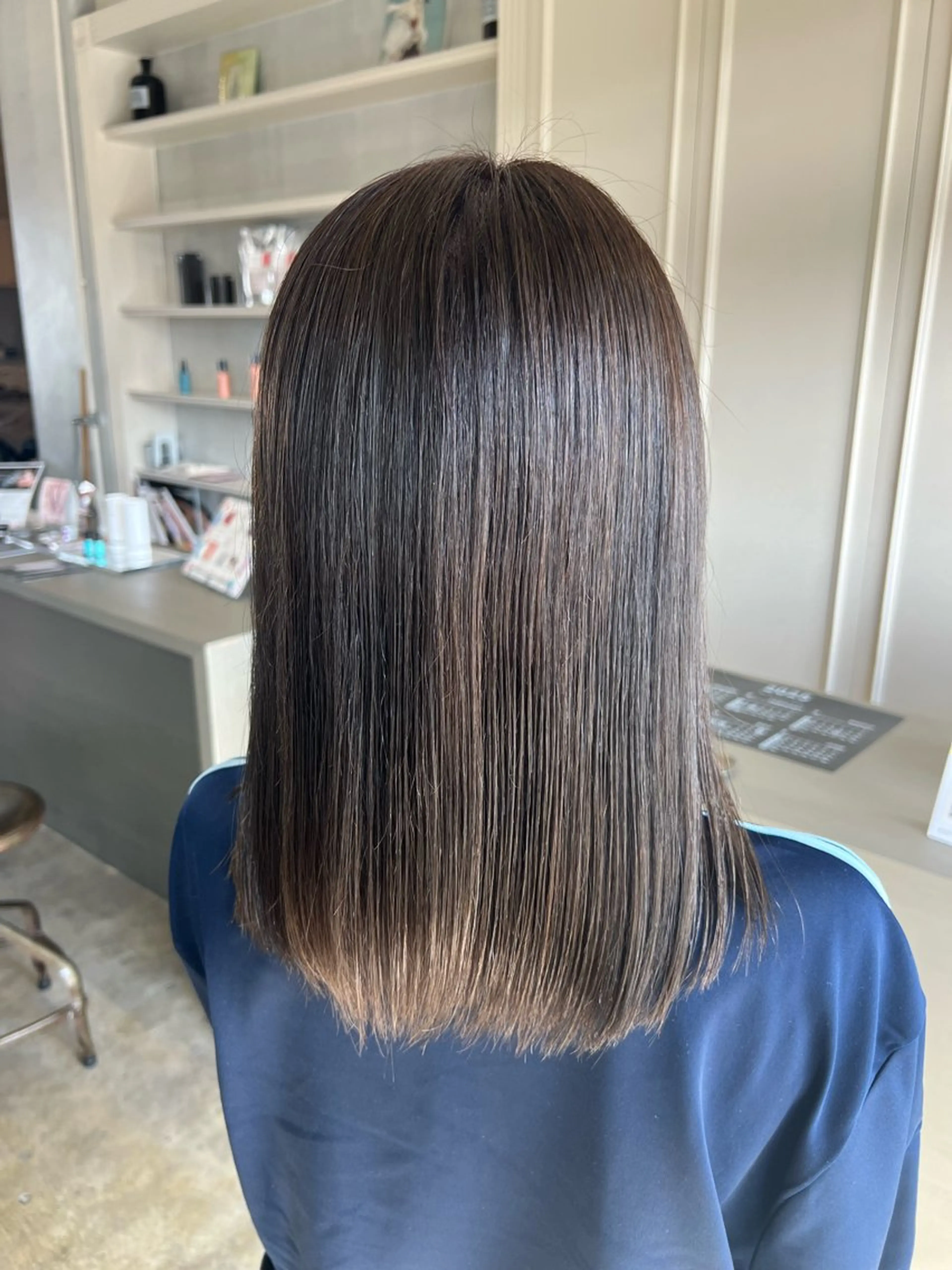 ミディアム カラー 透明感カラー カット ヘアカラー 🌱髪質改善×艶髪 🌱【天神美容室】のヘアスタイル