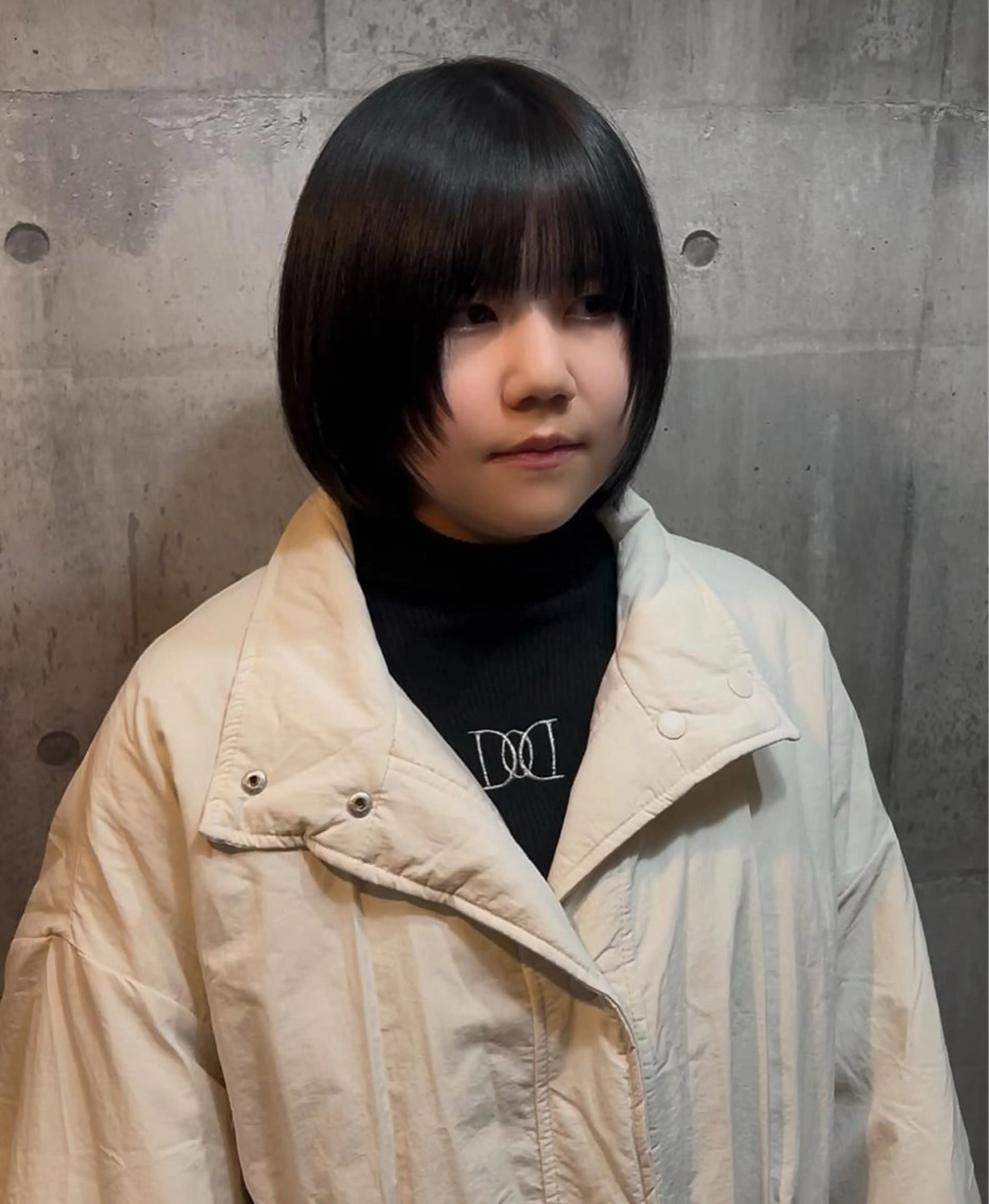 ミディアム カラー ボブレイヤー ボブ レイヤーカット nagi レイヤーカットのヘアスタイル