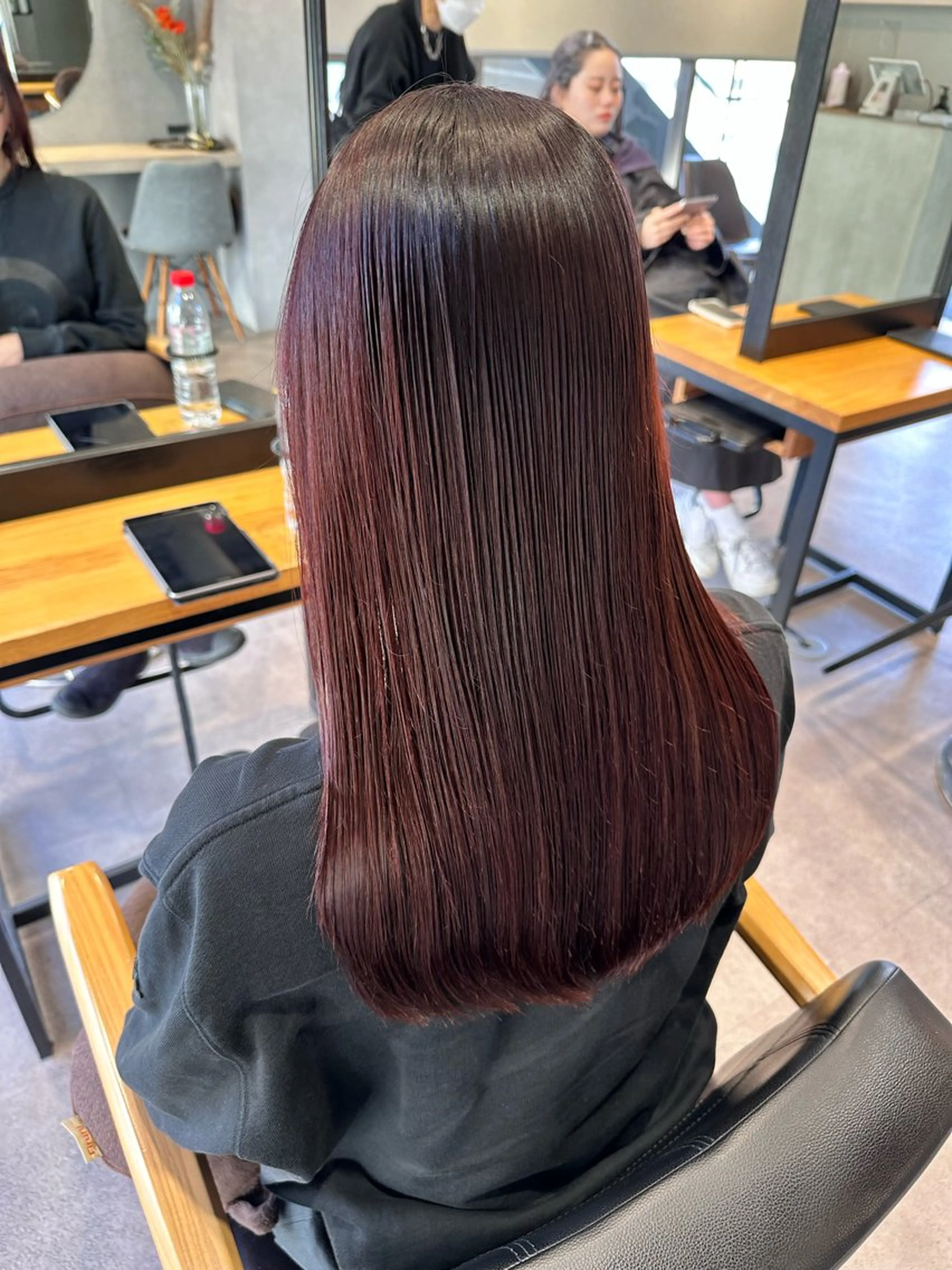 ロング カラー レッドカラー 韓国風/オシャレ /縮毛矯正/滝口琴未のヘアスタイル