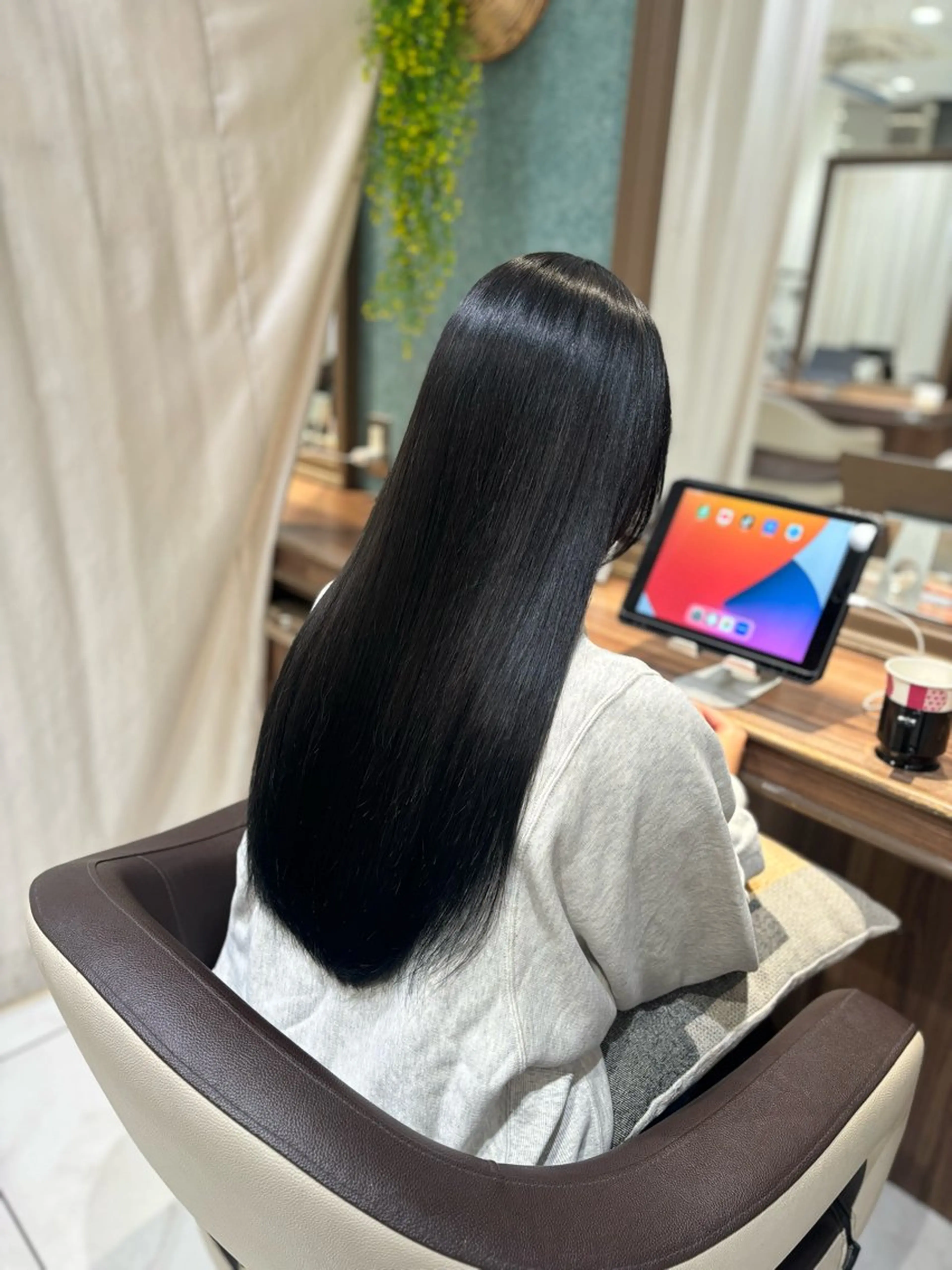 ロング カラー ツヤ髪縮毛矯正💫/ ハイトーン/あゆみのヘアスタイル