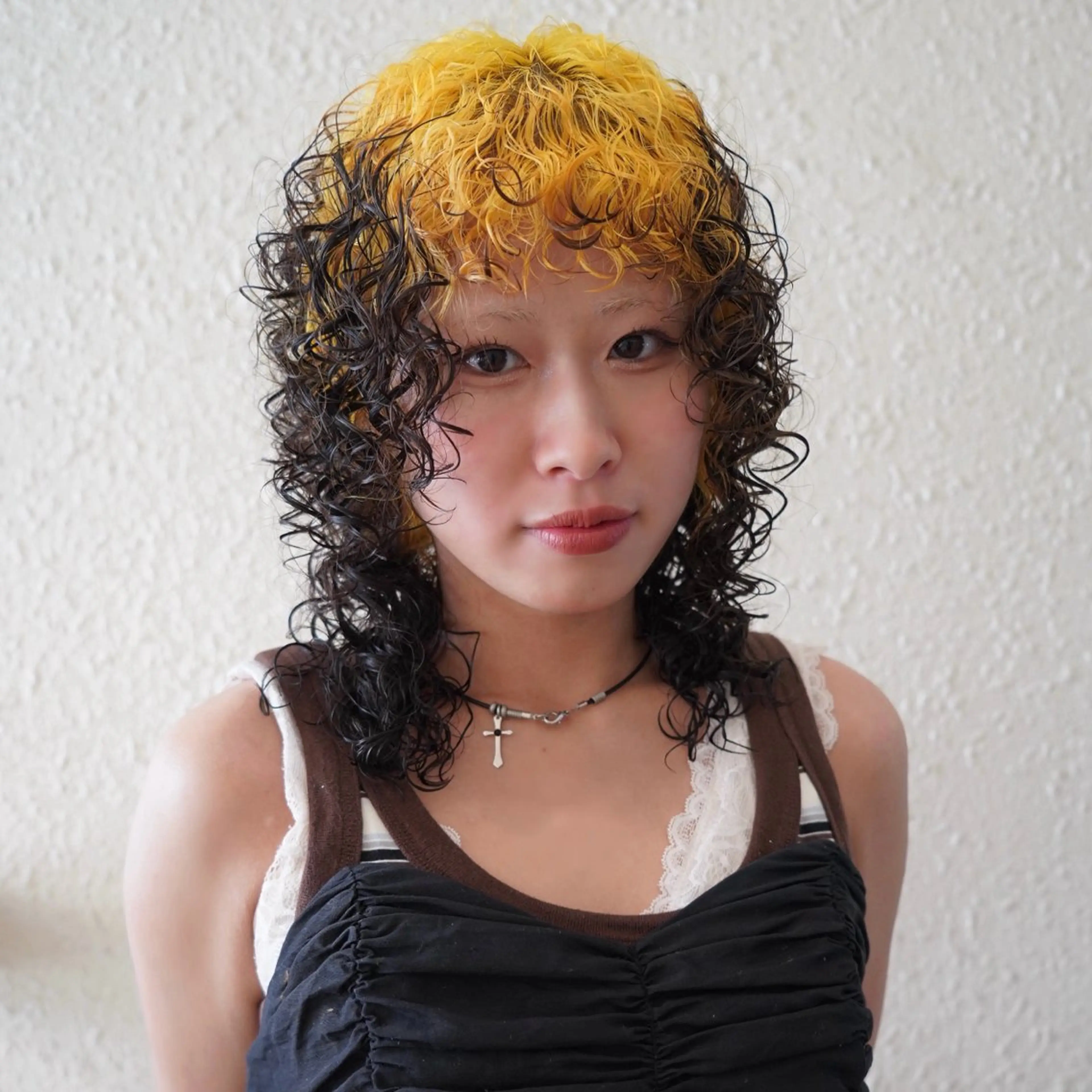 セミロング カラー パーマ カット パーマ 繭所属・こはる／ハードパーマ /癖毛風パーマ🧃のヘアスタイル