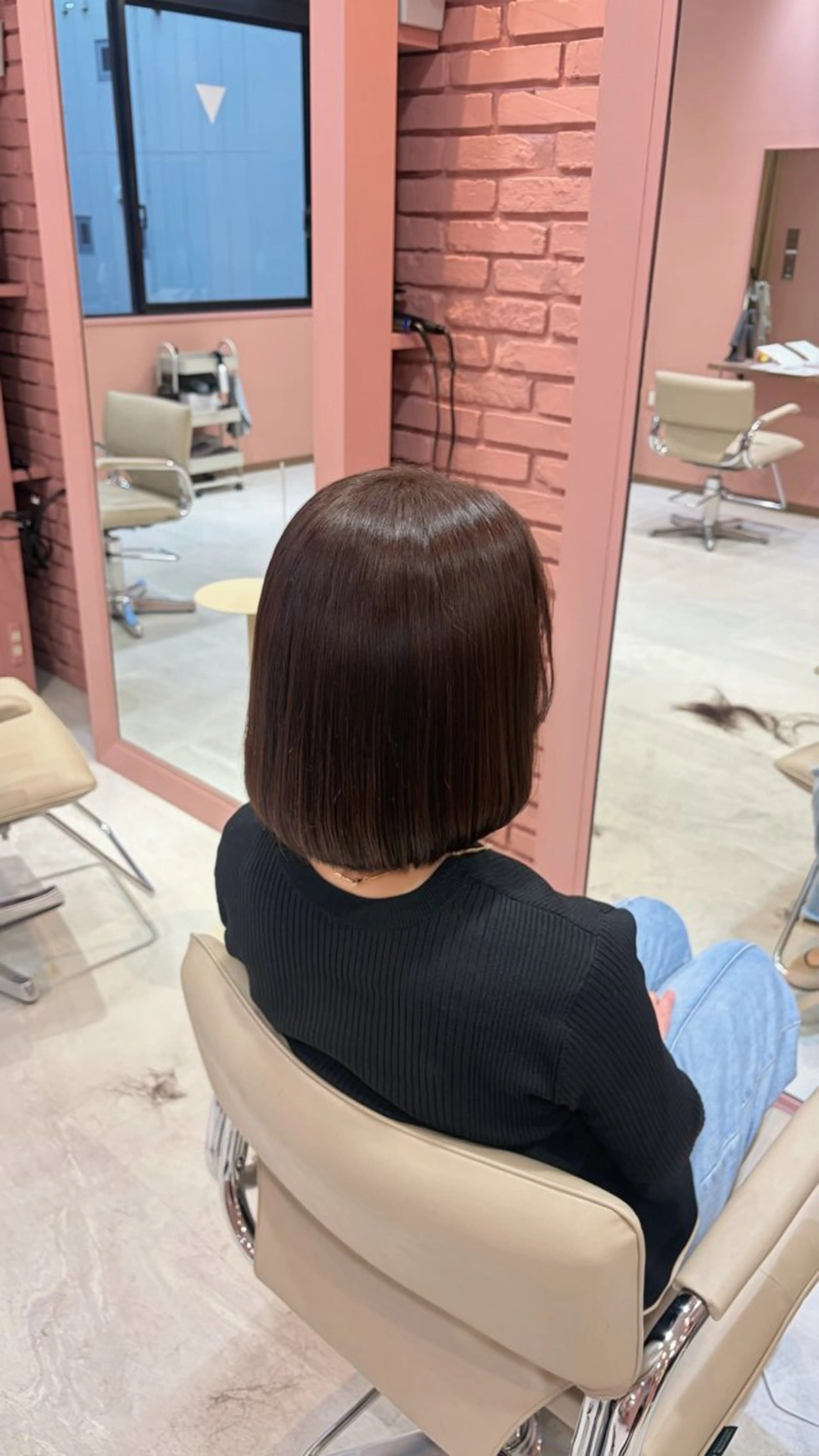 ミディアム カラー カット ヘアカラー nina / HINA⠀のヘアスタイル