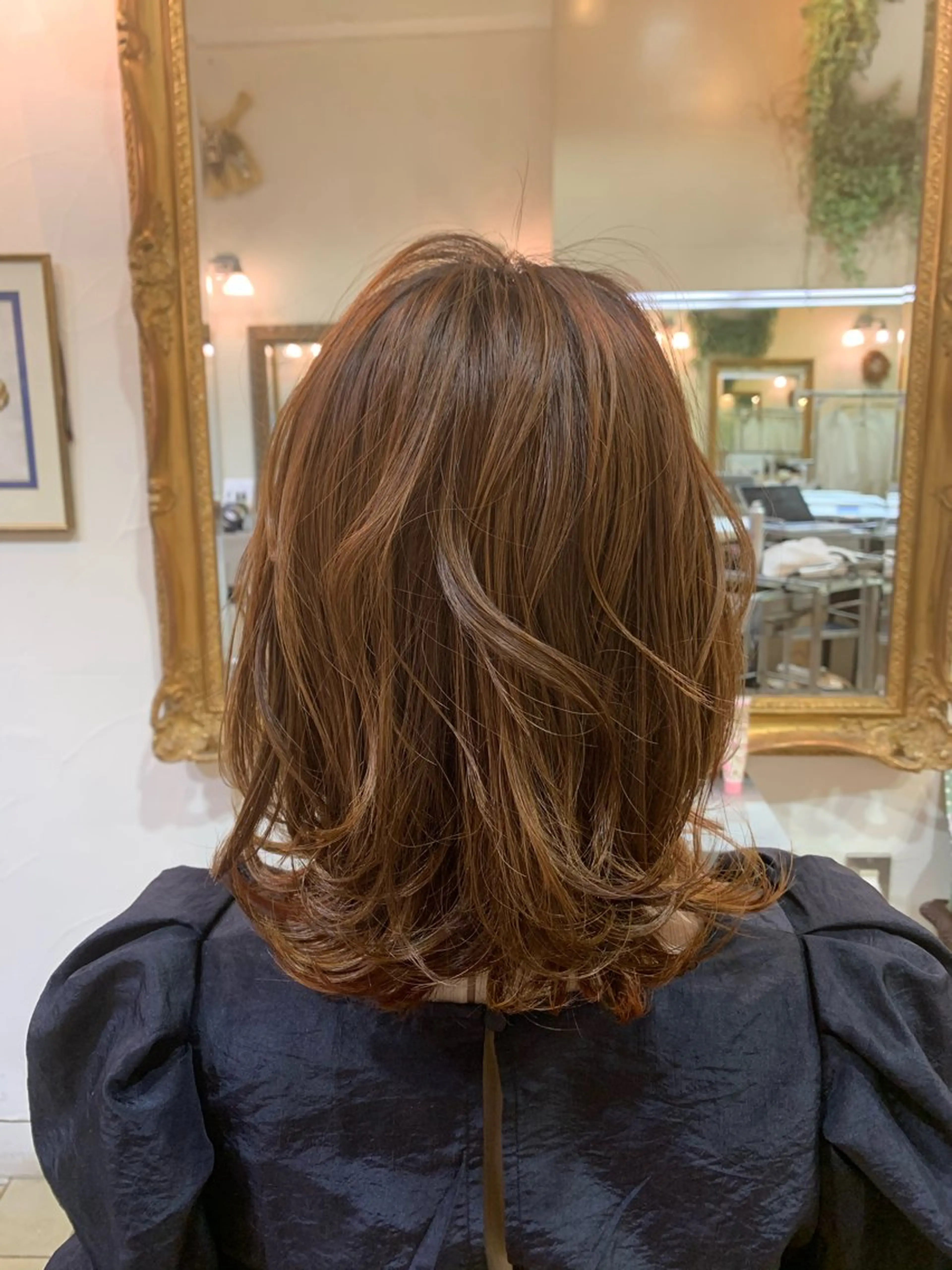 ミディアム オブヘア鷺沼所属・立石 タテイシのヘアスタイル