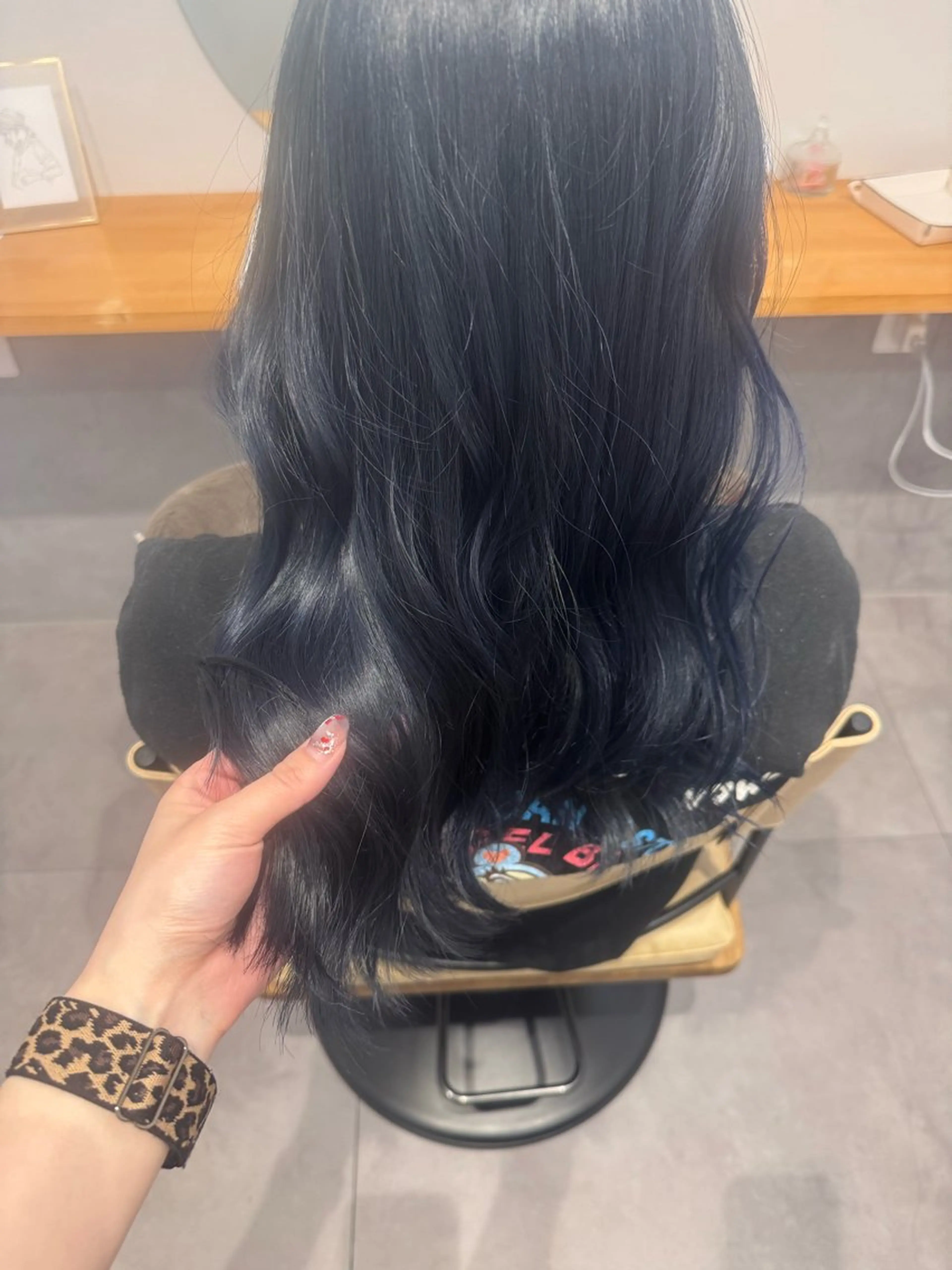 カラー fni.fni所属・坪井 れあのヘアスタイル