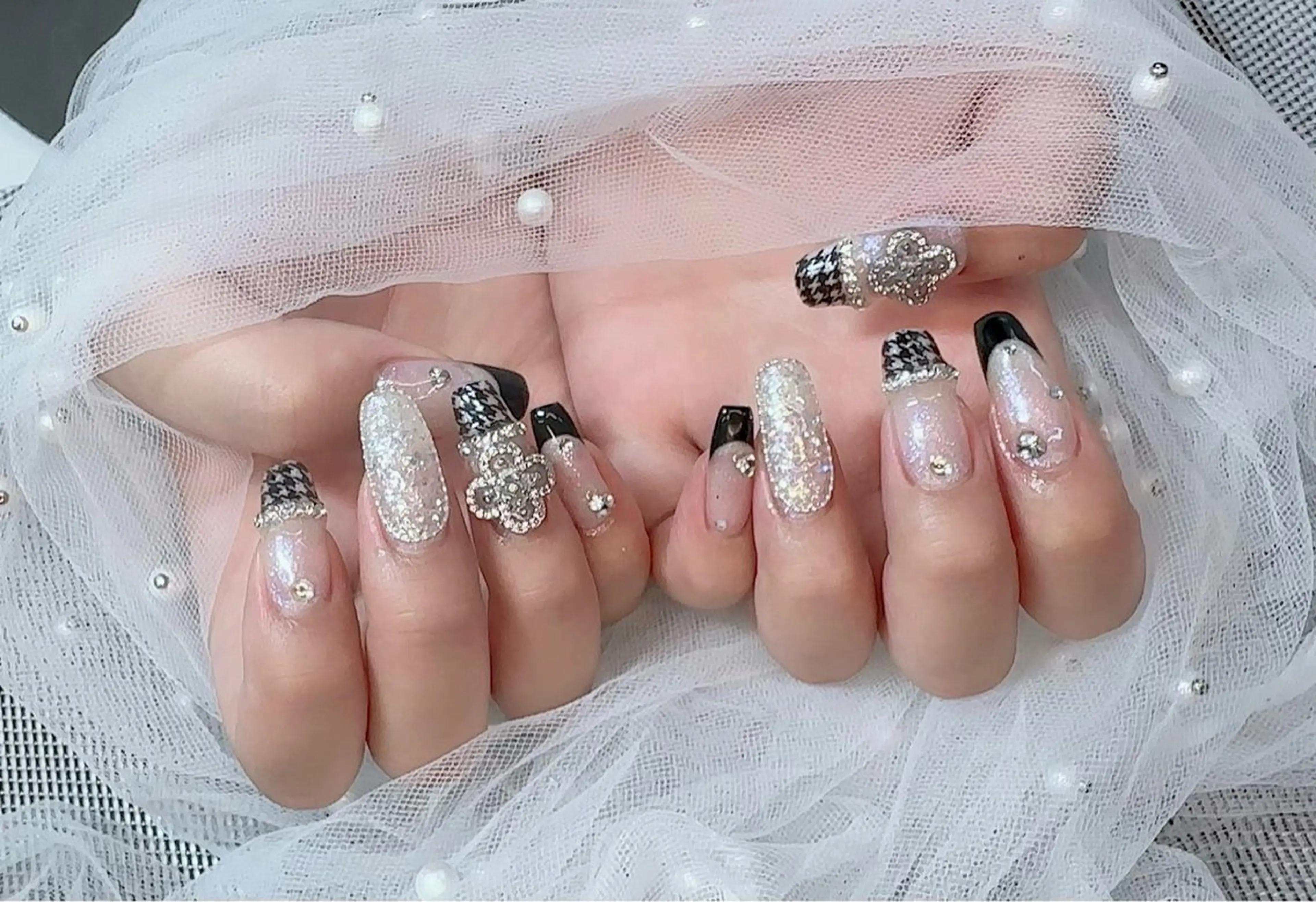 ネイル R salonのネイルデザイン