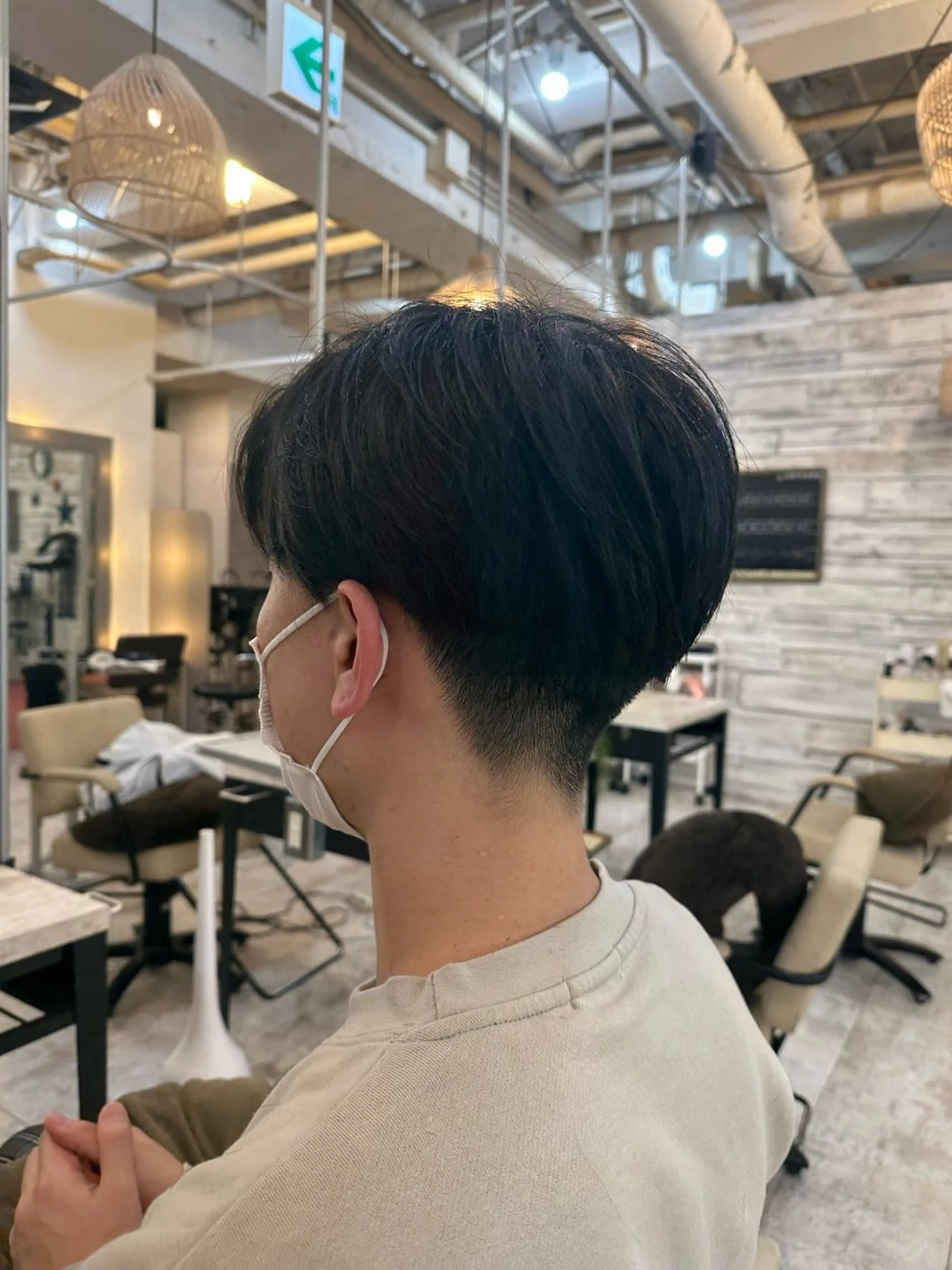 メンズ センターパート 刈り上げ Plaatje🤍 はるか‎🕊のヘアスタイル