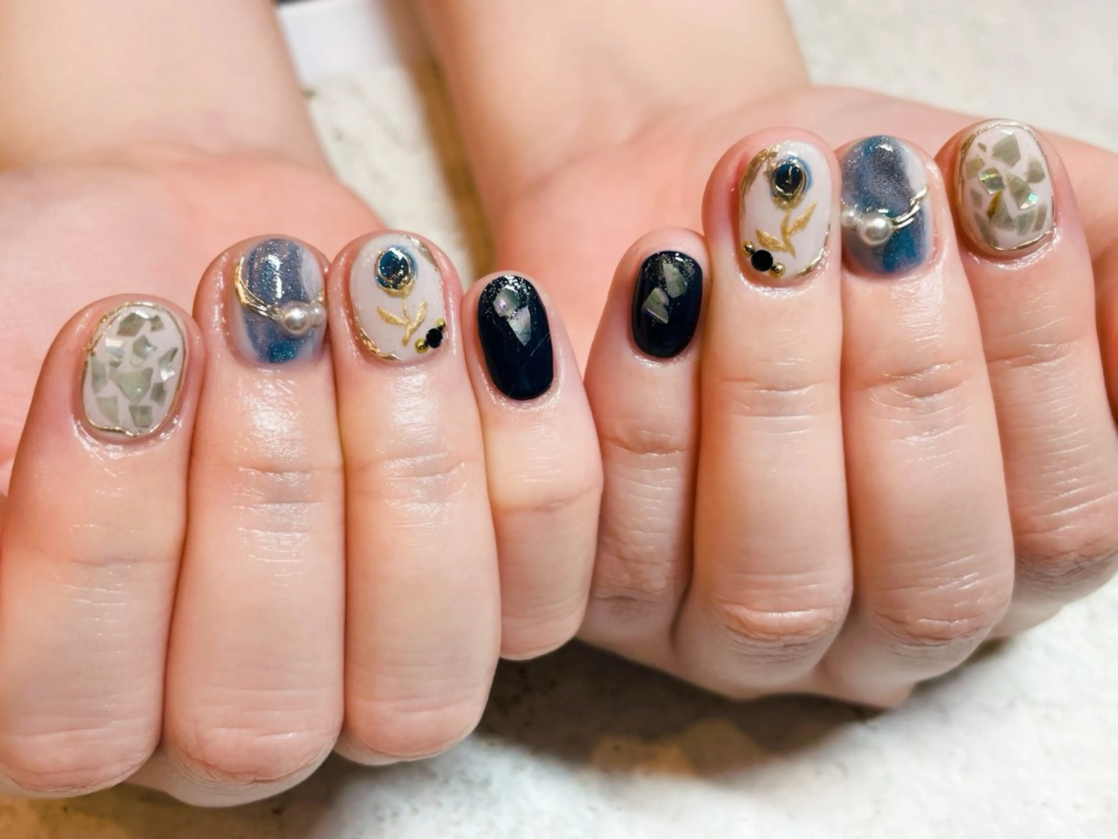 ネイル ハンドネイル éclat Mのネイルデザイン