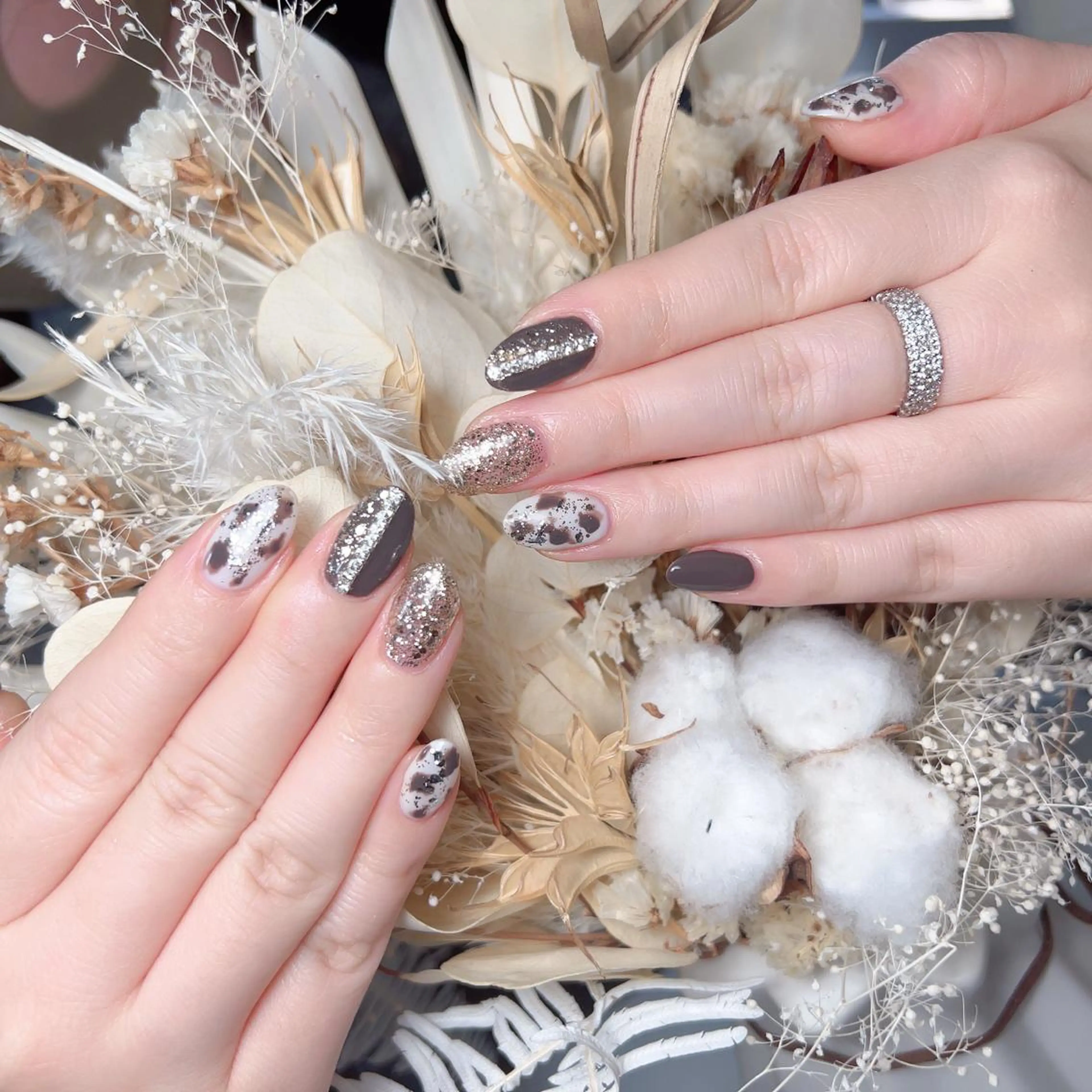 ネイル ハンドネイル M🌷nail 長さだし専門店のネイルデザイン