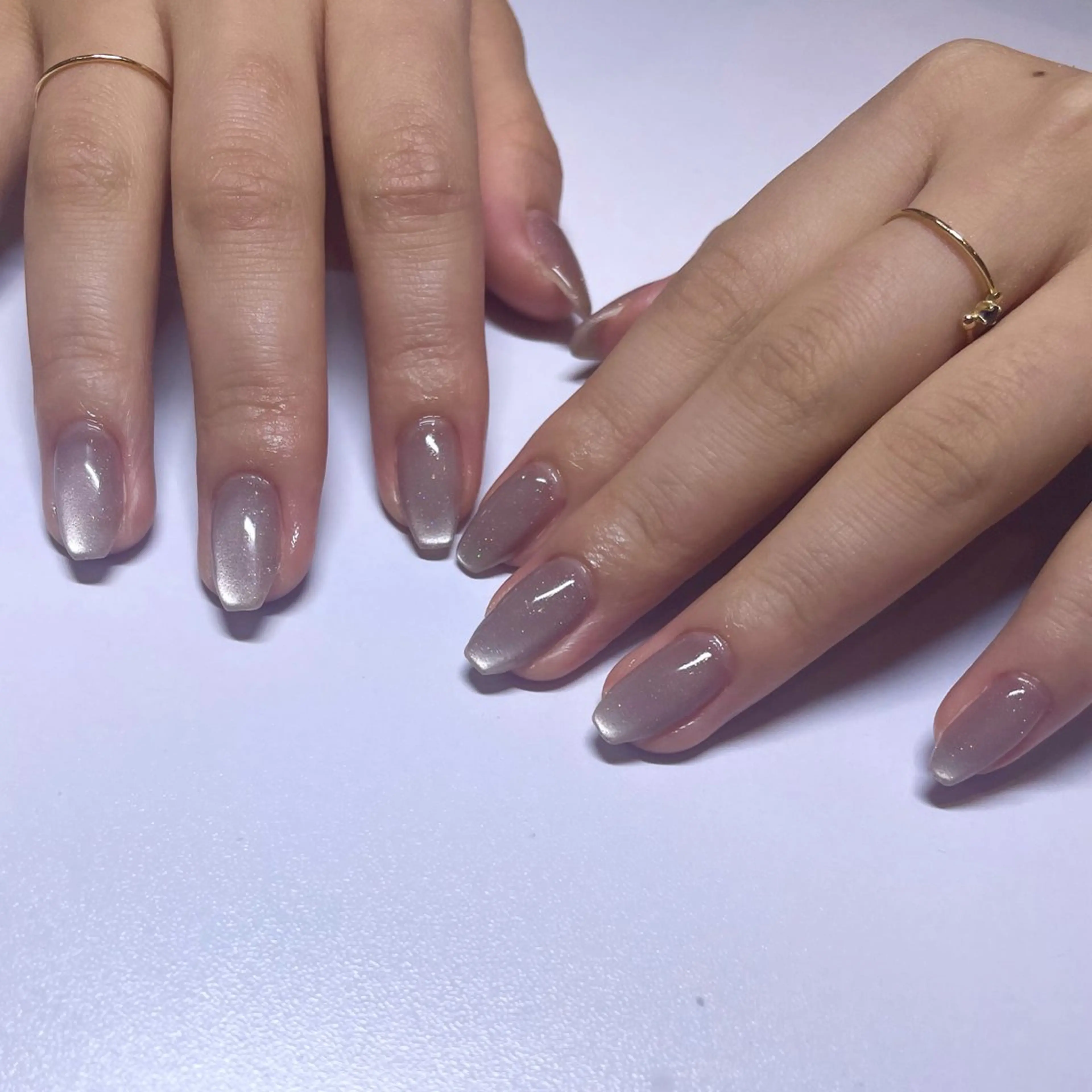 ネイル Nailsalon Repos.所属・Rika🌼 シンプル•マグネットのネイルデザイン