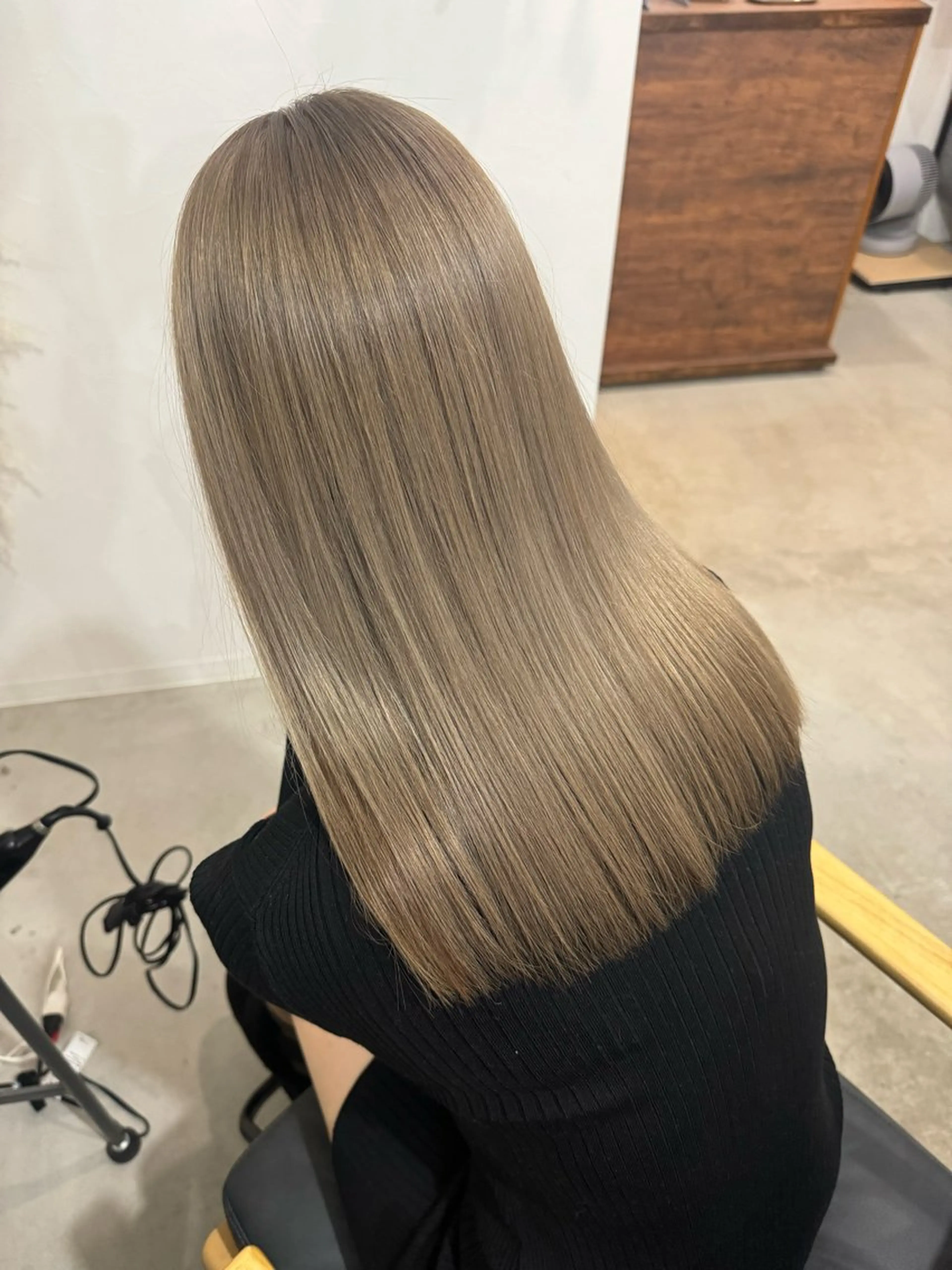 セミロング kohak所属・榎本 瑞貴のヘアスタイル