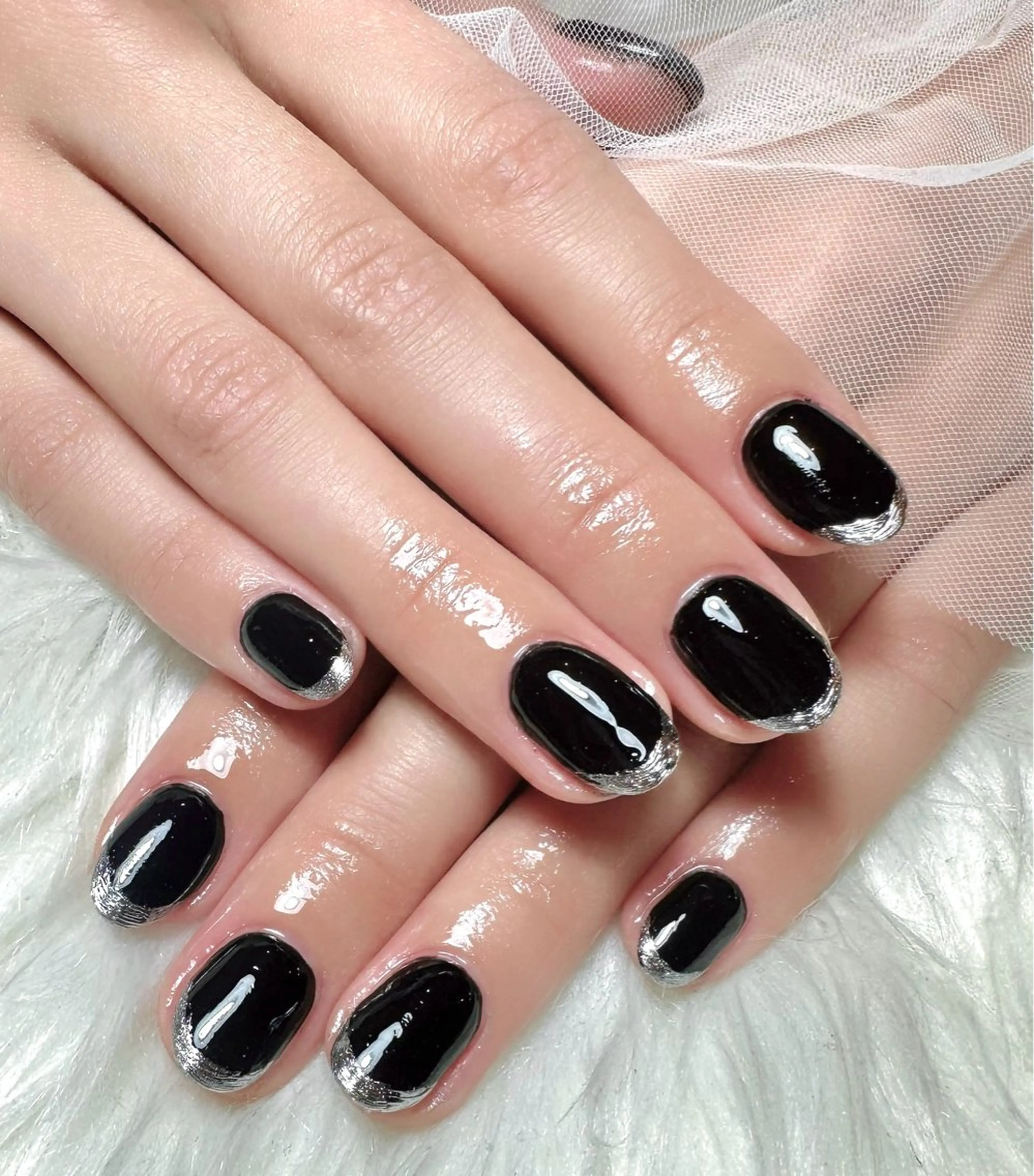 ネイル アートネイル ミラーネイル 持ち込み ハンドネイル nail untitled🎀のネイルデザイン