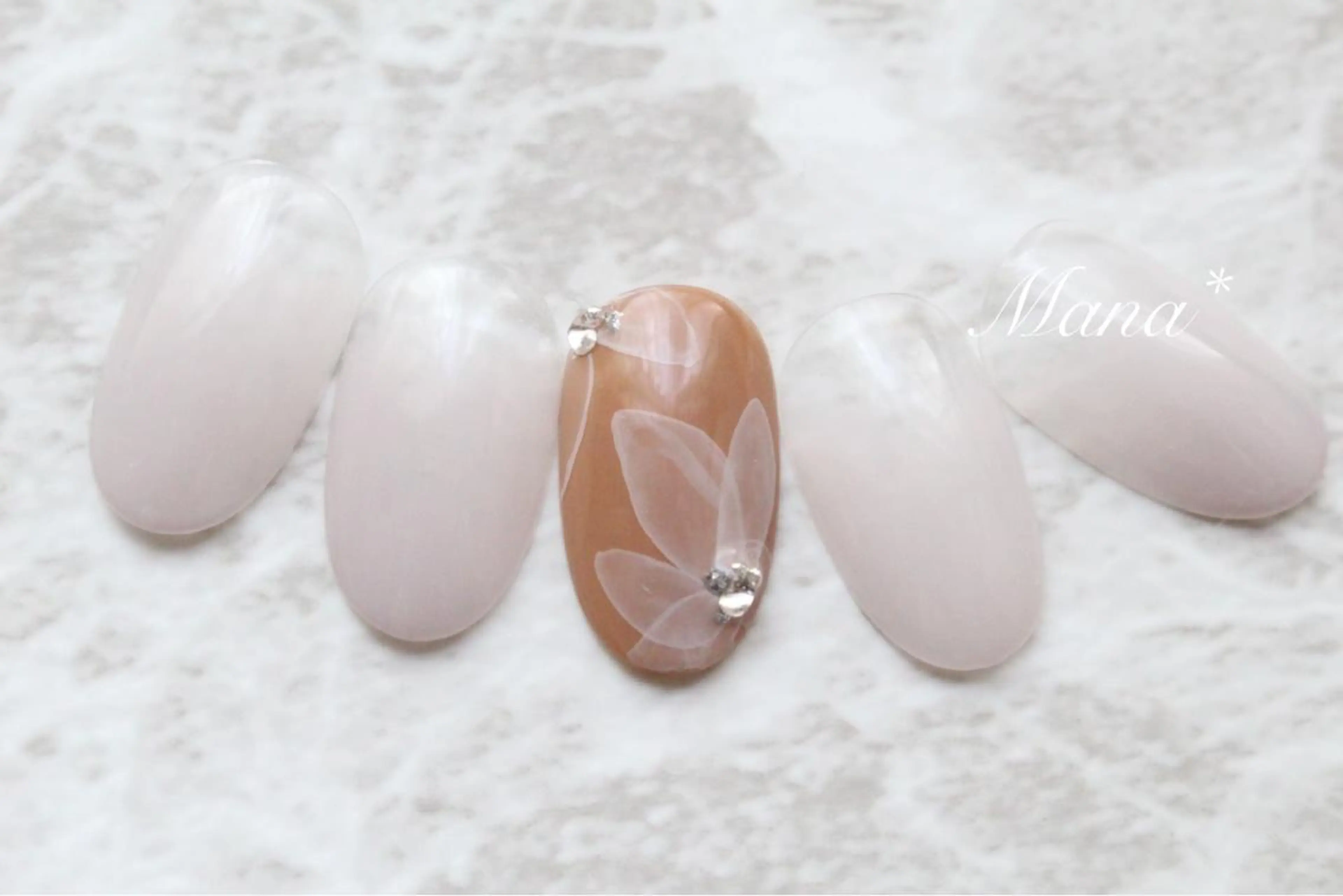 ネイル フラワーネイル 塚田 由香里のネイルデザイン