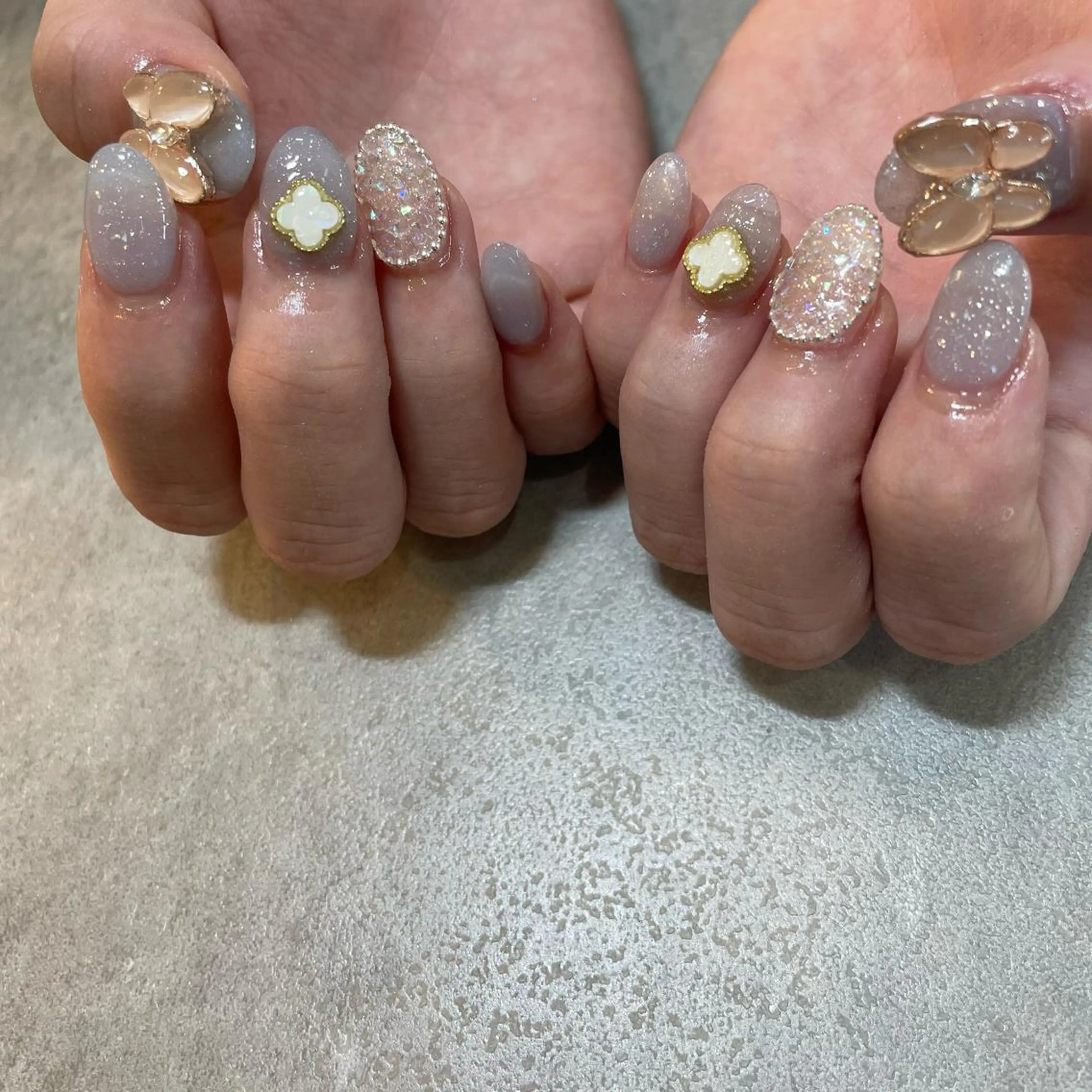 ネイル 韓国ネイル Nail Salon Gummi.のネイルデザイン