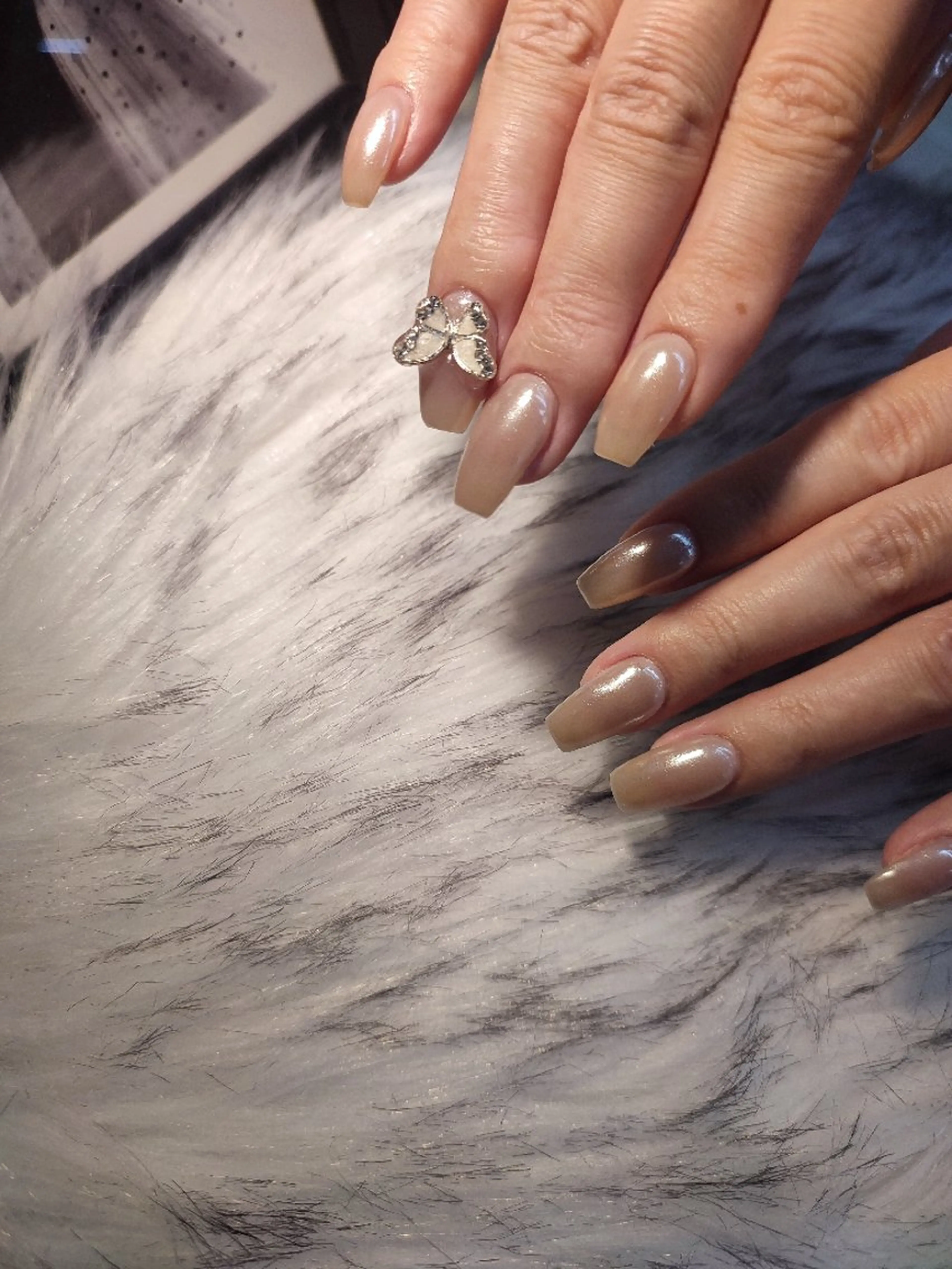 ネイル ハンドネイル RUNWAY 　　の眉毛・アイブロウイメージ