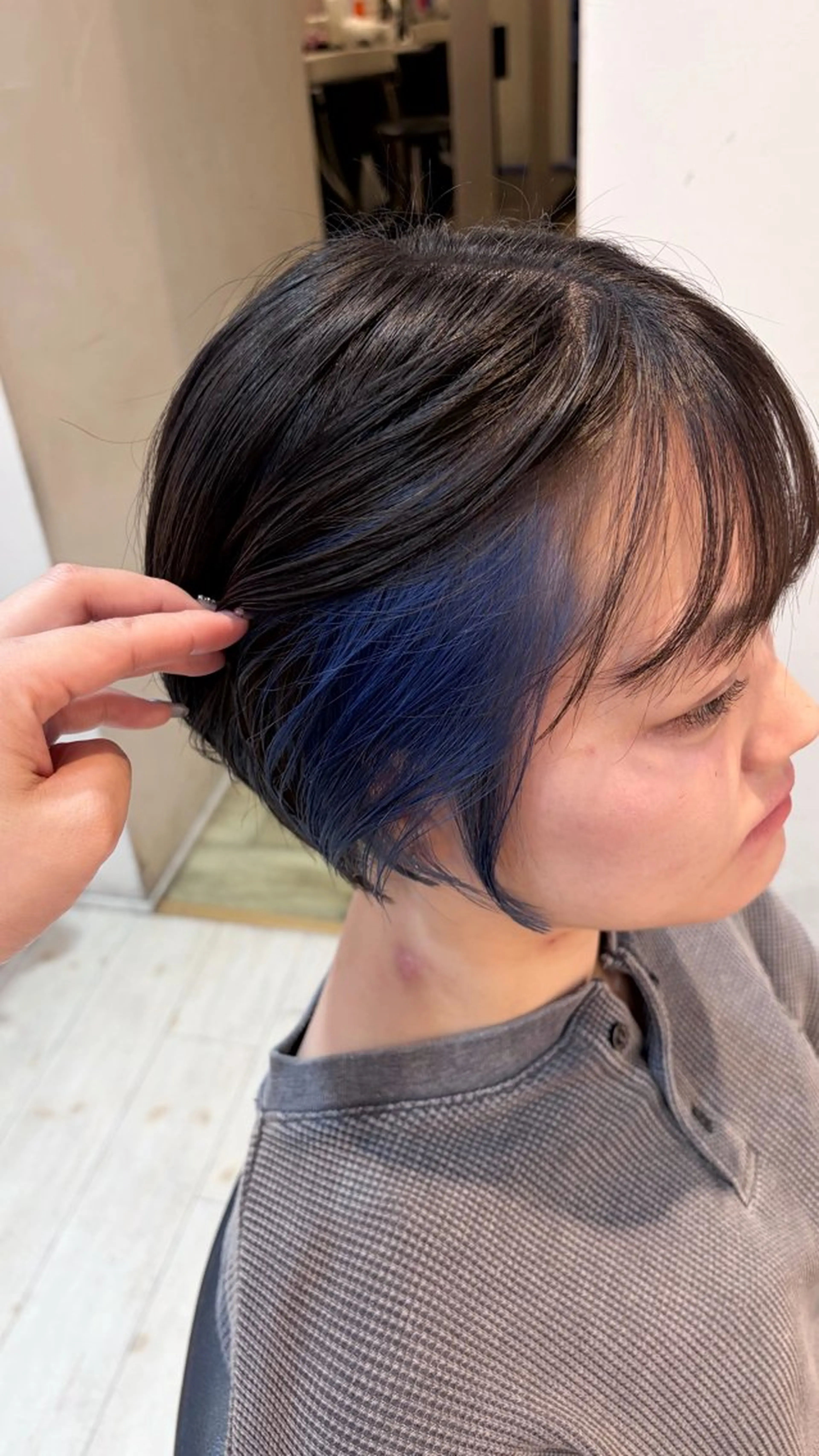 ショート カラー ヘアカラー トリートメント ブリーチ/髪質改善/ ハイトーン/暖色のヘアスタイル