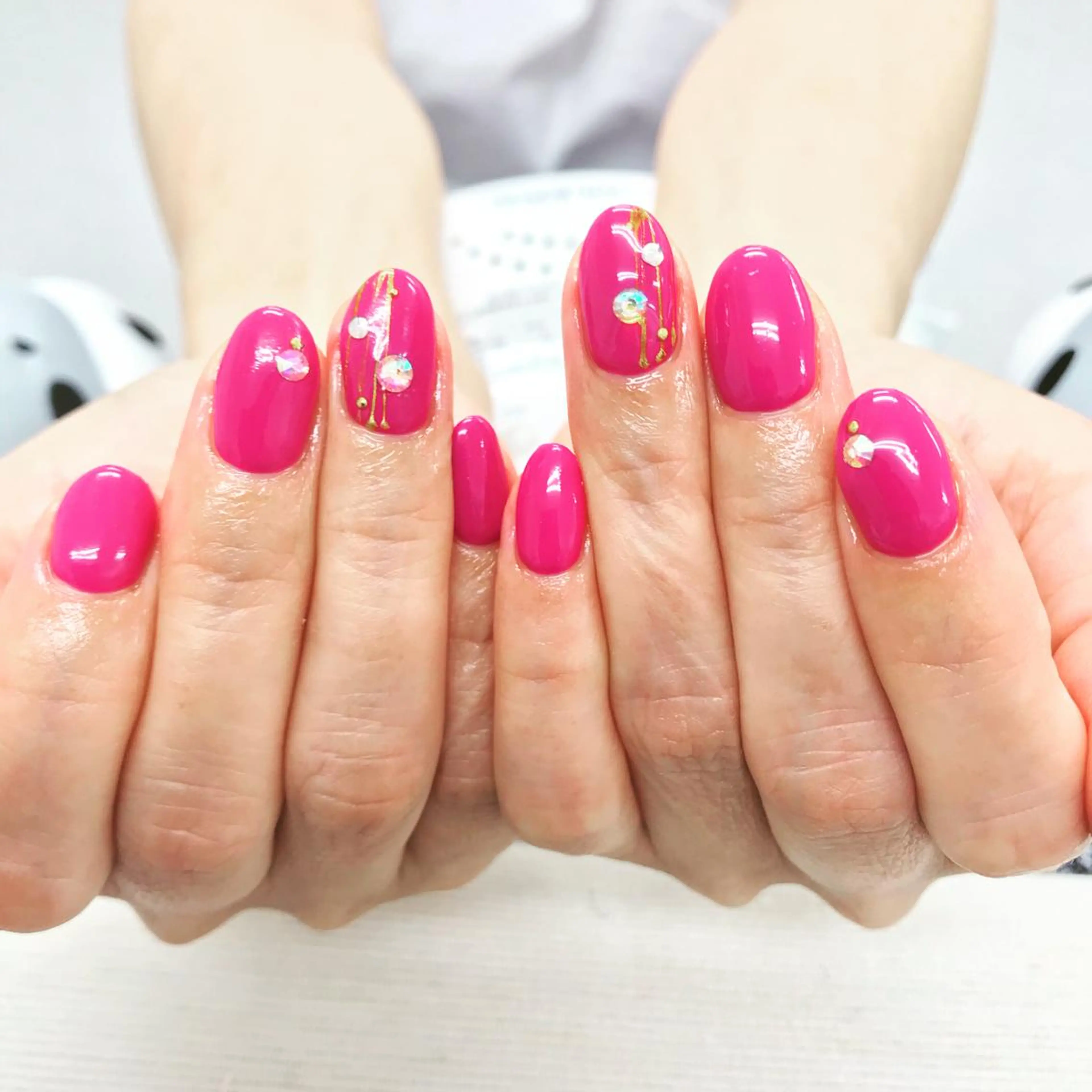 ネイル ワンカラーネイル N._._.claw[エヌクロー]所属・N._._. clawのネイルデザイン