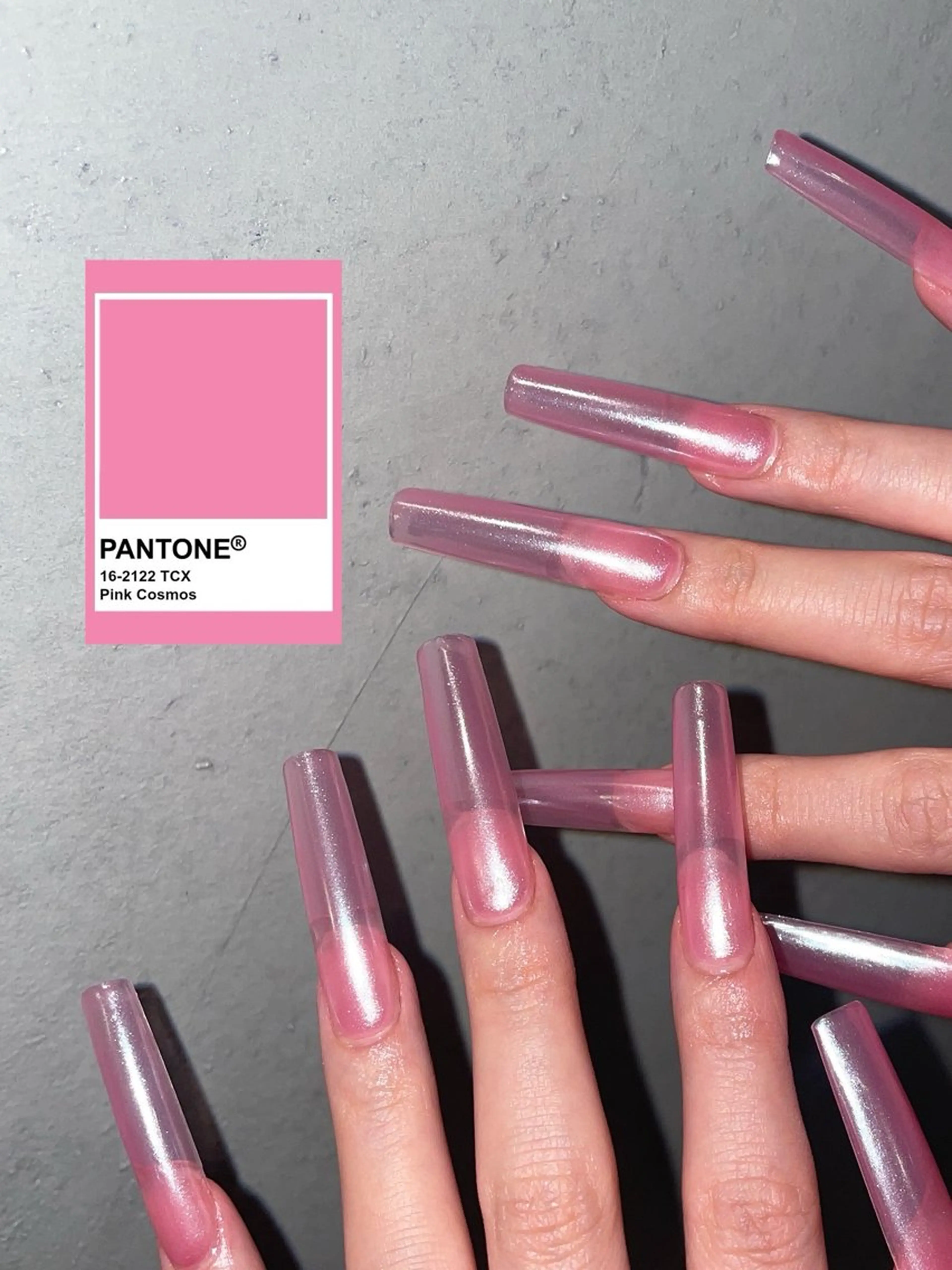 【mirror/aurora】チップ長さだし+ミラーネイル/オーロラネイルの写真