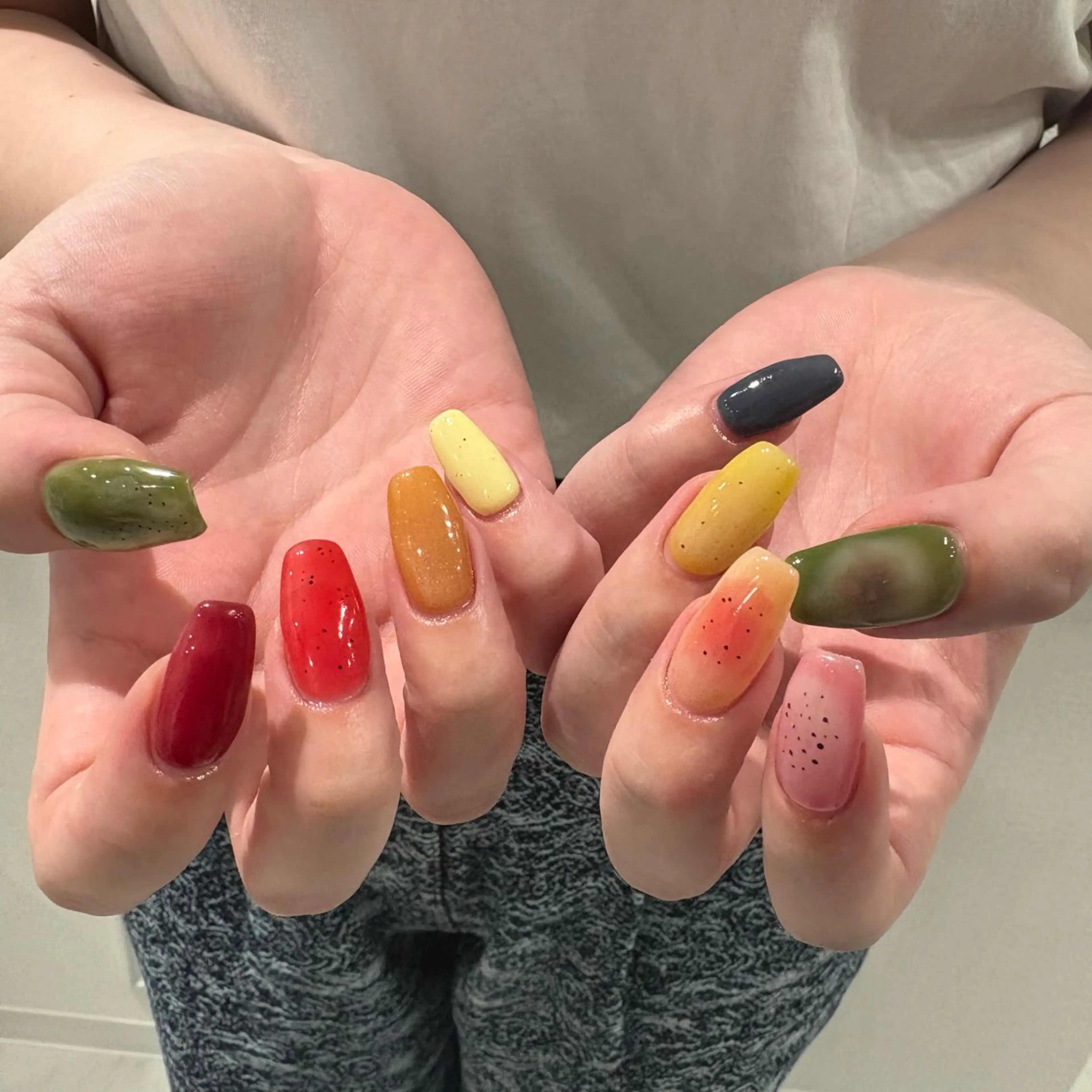 ネイル aloalo所属・aloalo MIKAのネイルデザイン