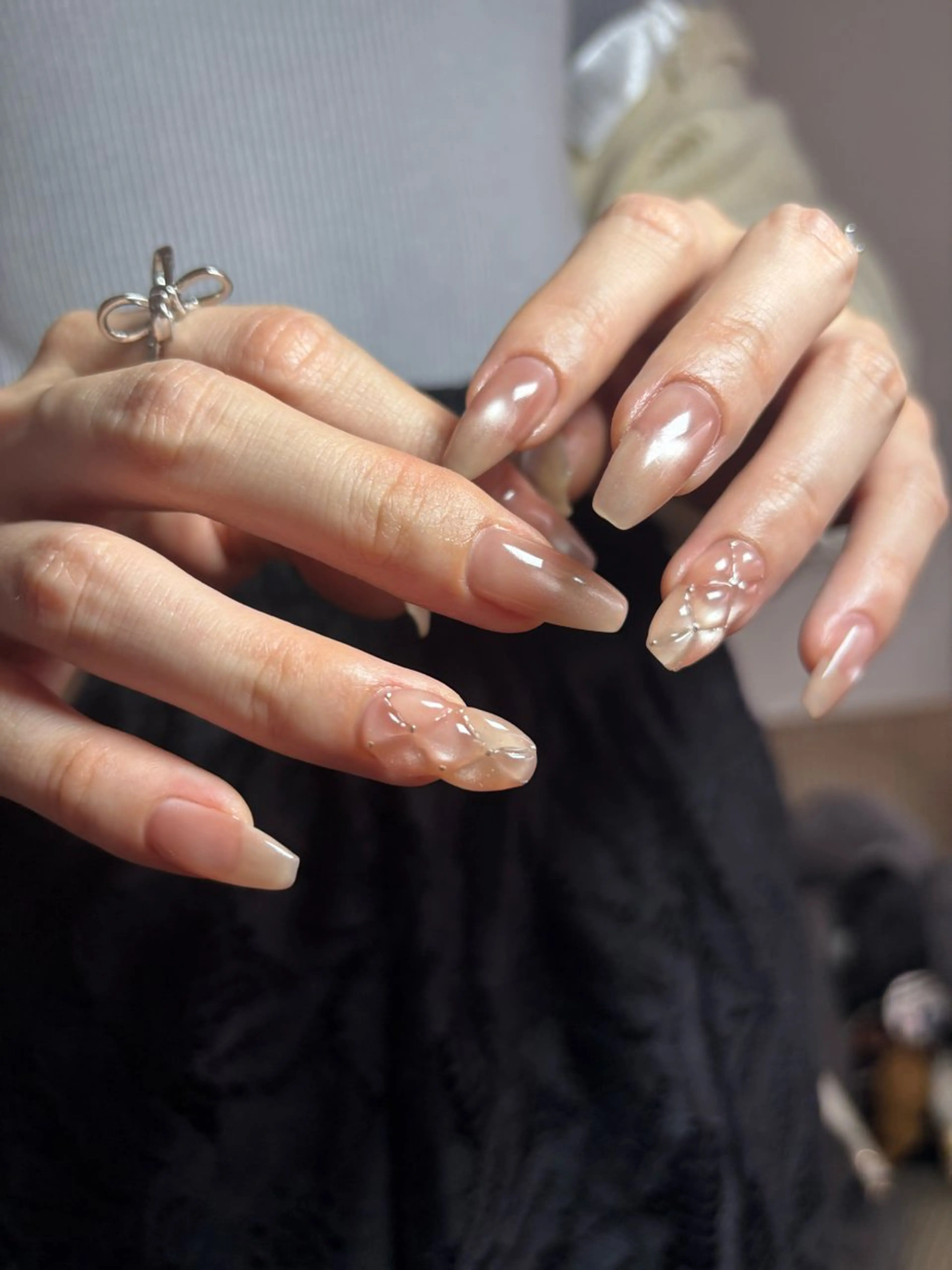 ネイル nailsalon hue所属・小山 羽奈のネイルデザイン