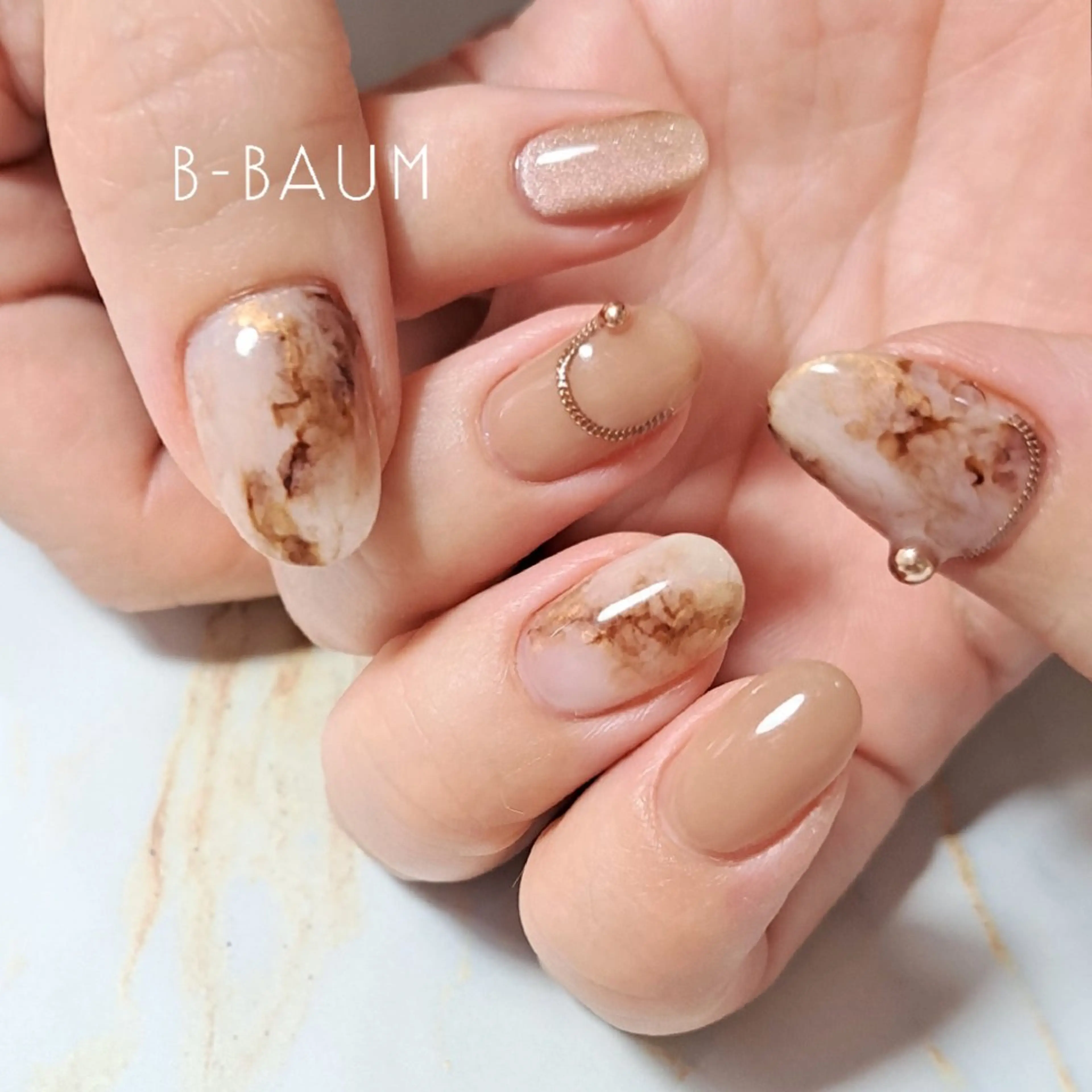 ネイル B-BAUM  nailsalon のネイルデザイン