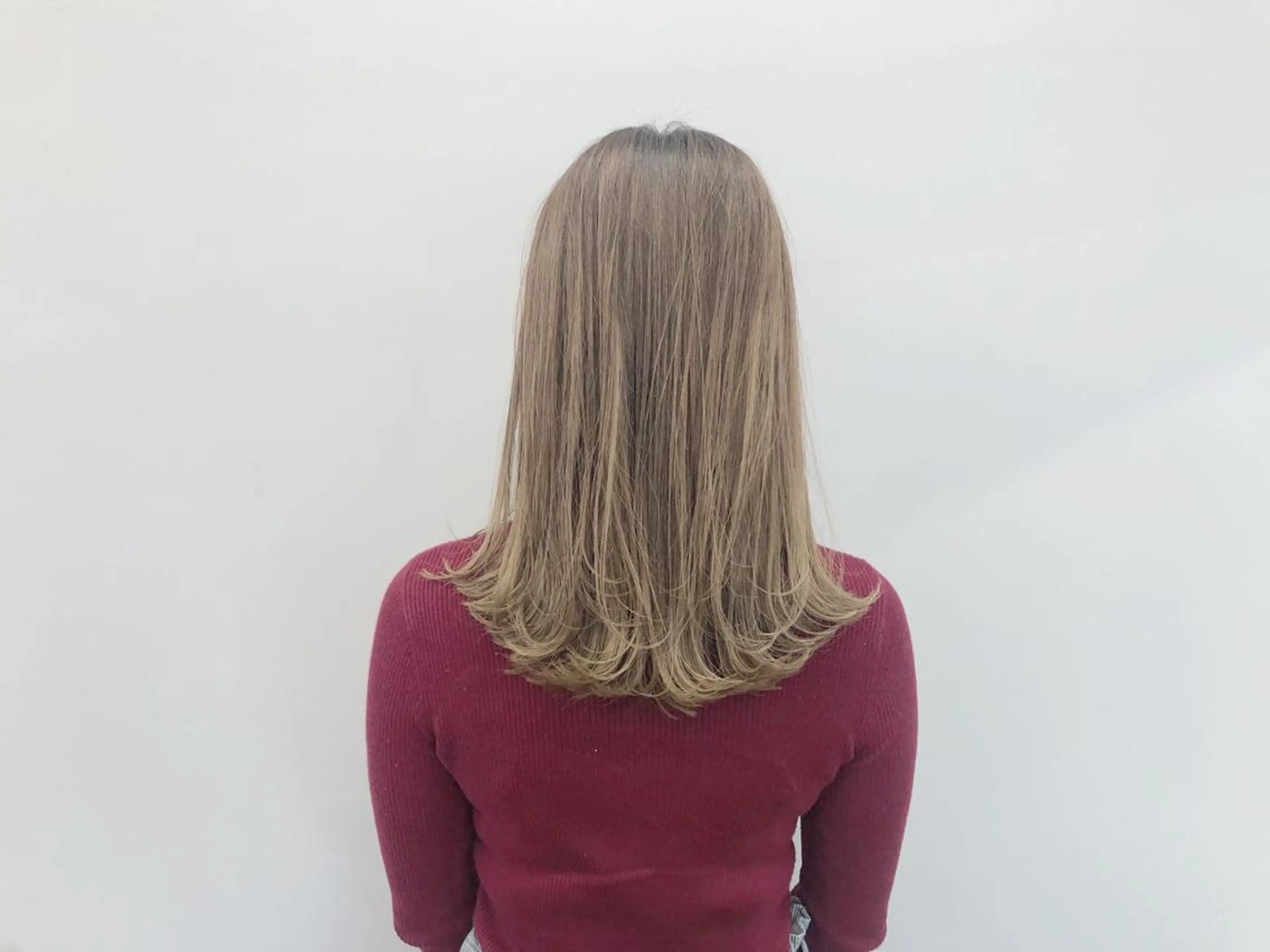 セミロング カラー ヘアカラー 関 京磨のヘアスタイル