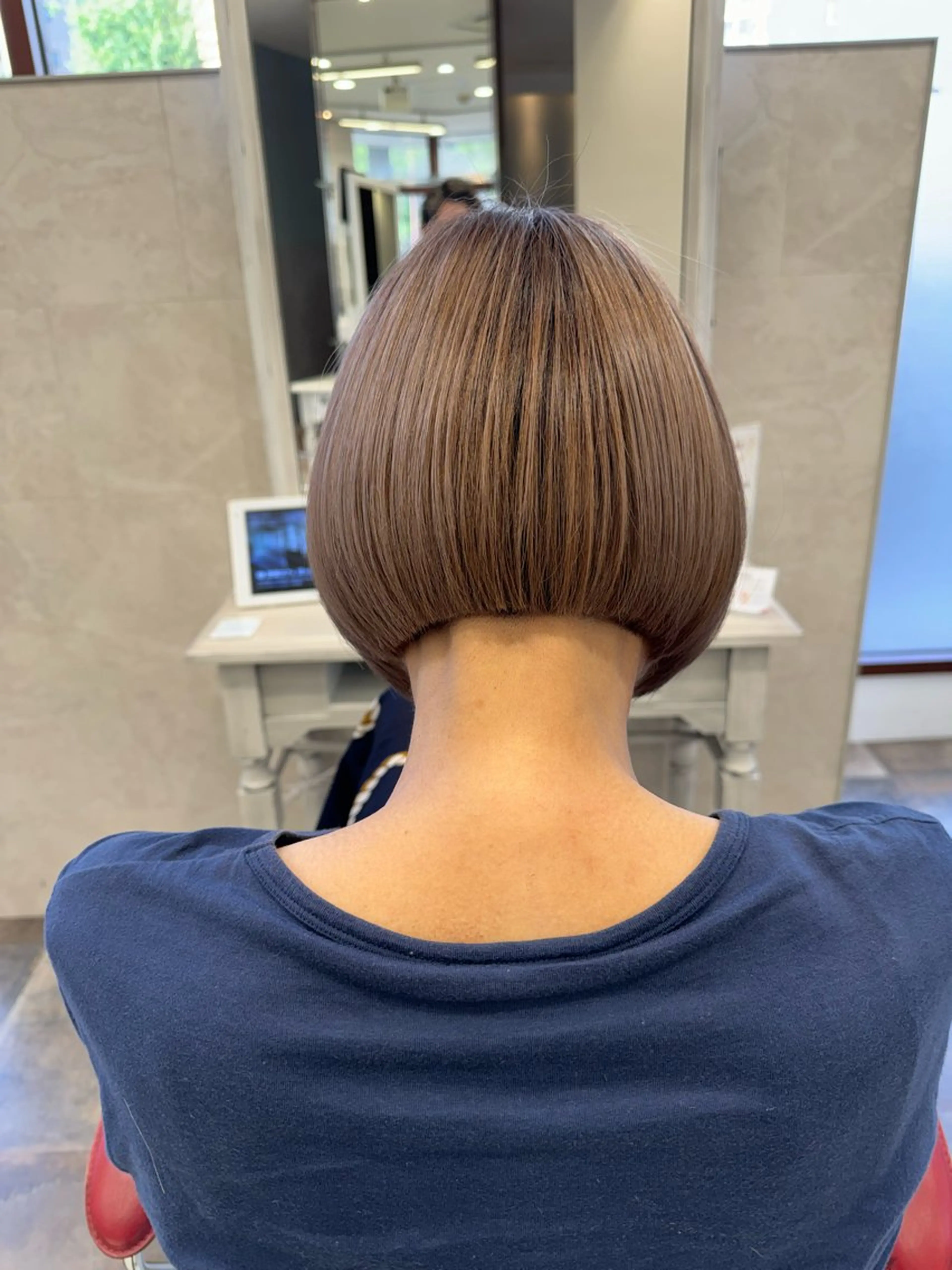 ショート EARTH ケントのヘアスタイル