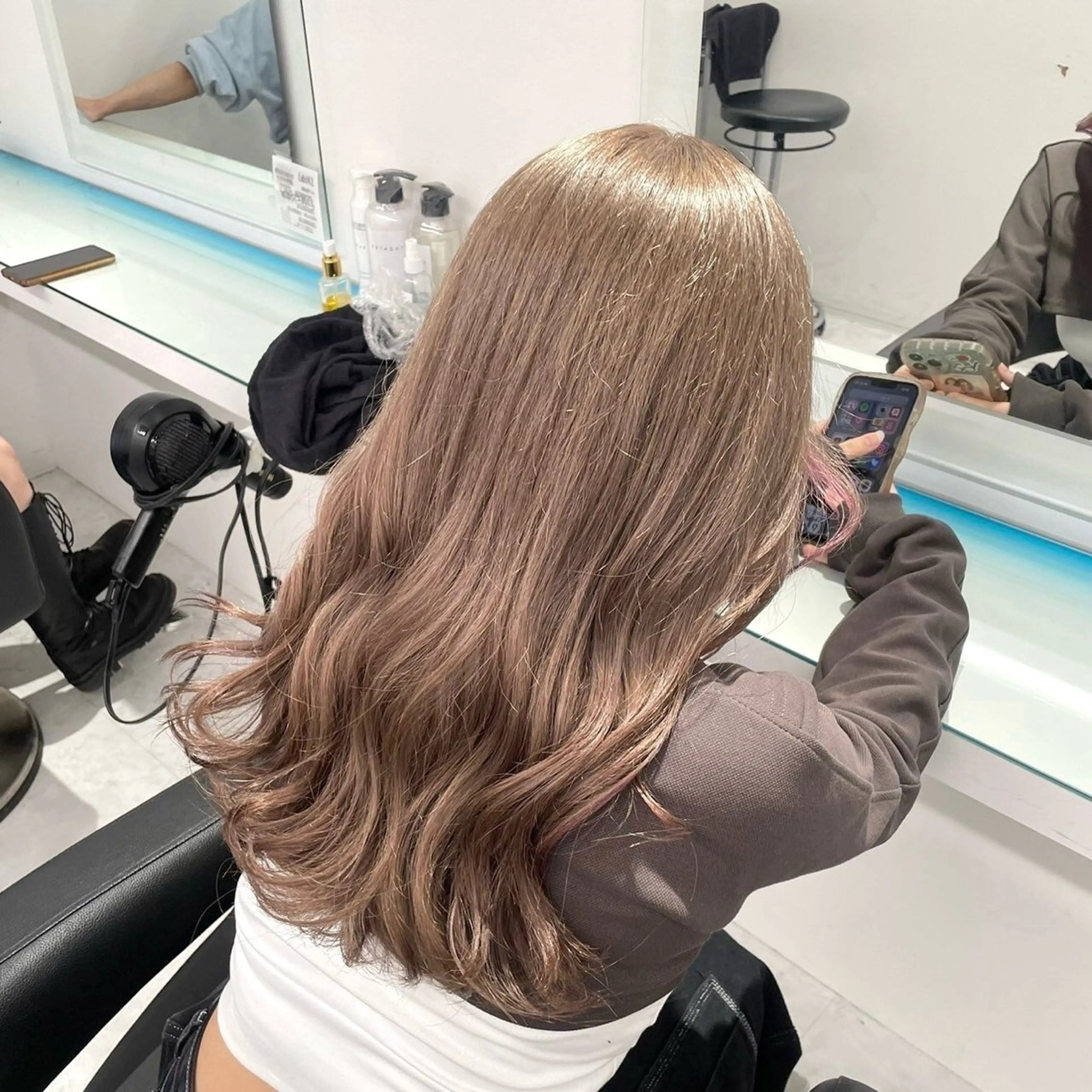 🧸12月末まで限定🧸トレンド感のあるカット🪽+髪質改善トリートメント🪽の写真