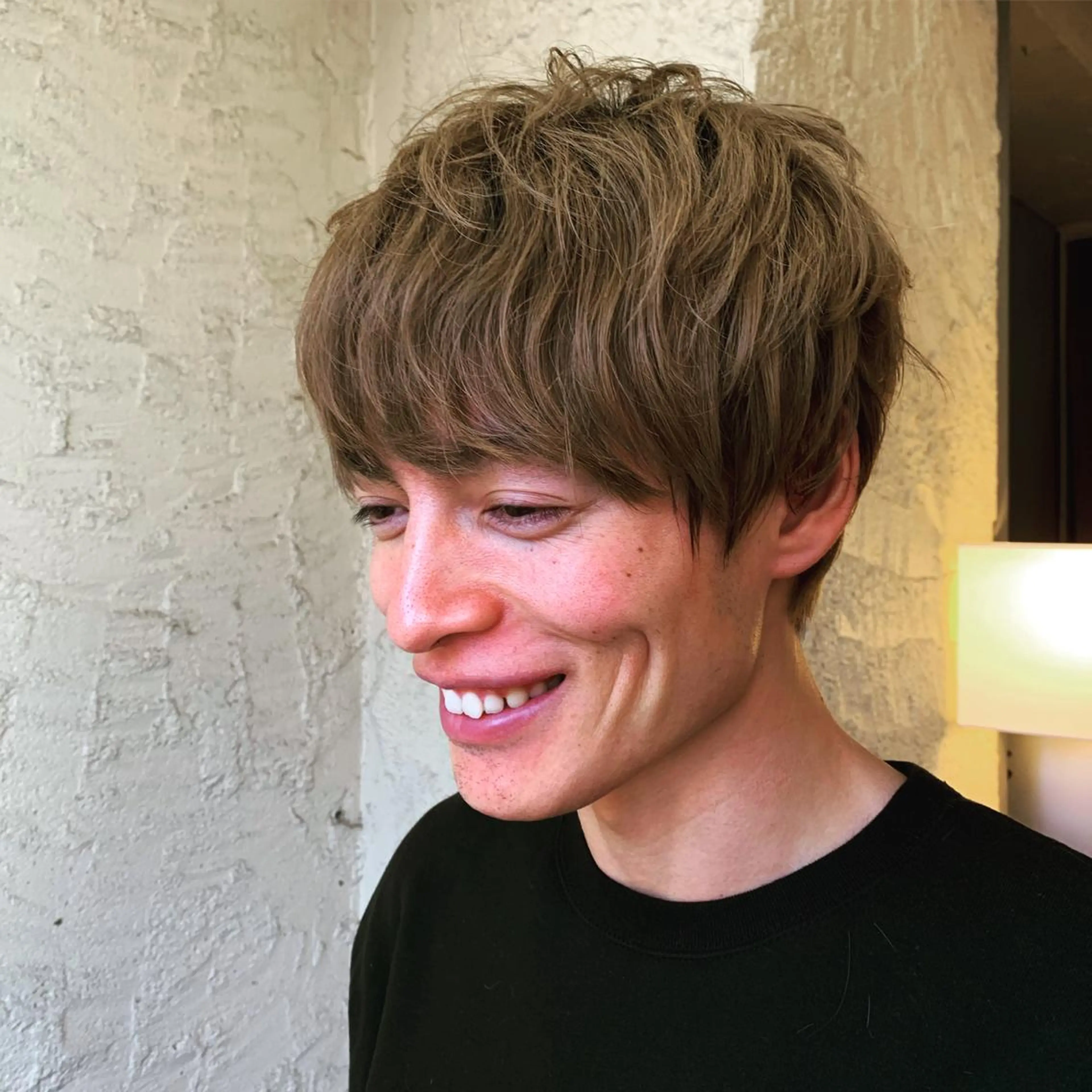 メンズ マッシュ 髪質改善ストレート/ ブリーチ／渋谷　福田のヘアスタイル