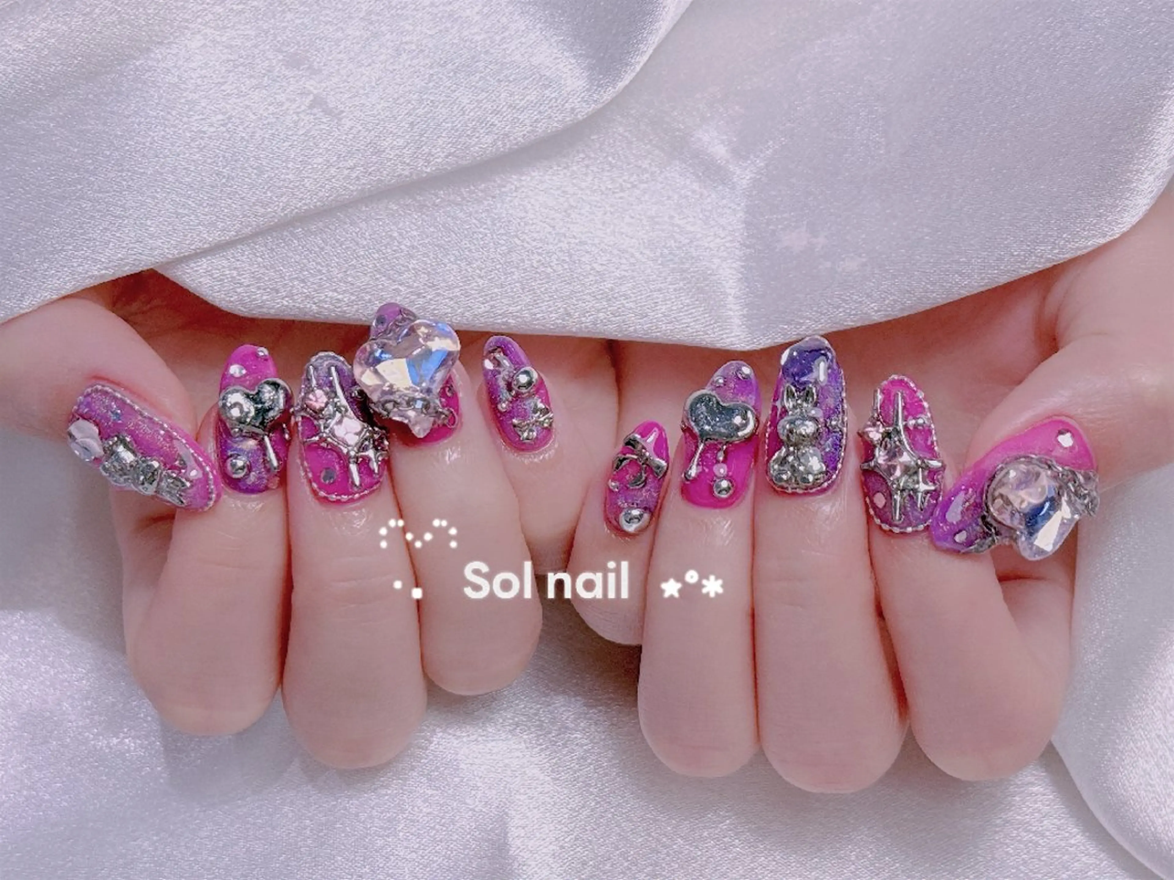 ネイル ハンドネイル ハンドケア パラジェル＆フィルイン取り扱いサロンSol Nail所属・Sol Nail ミネのネイルデザイン