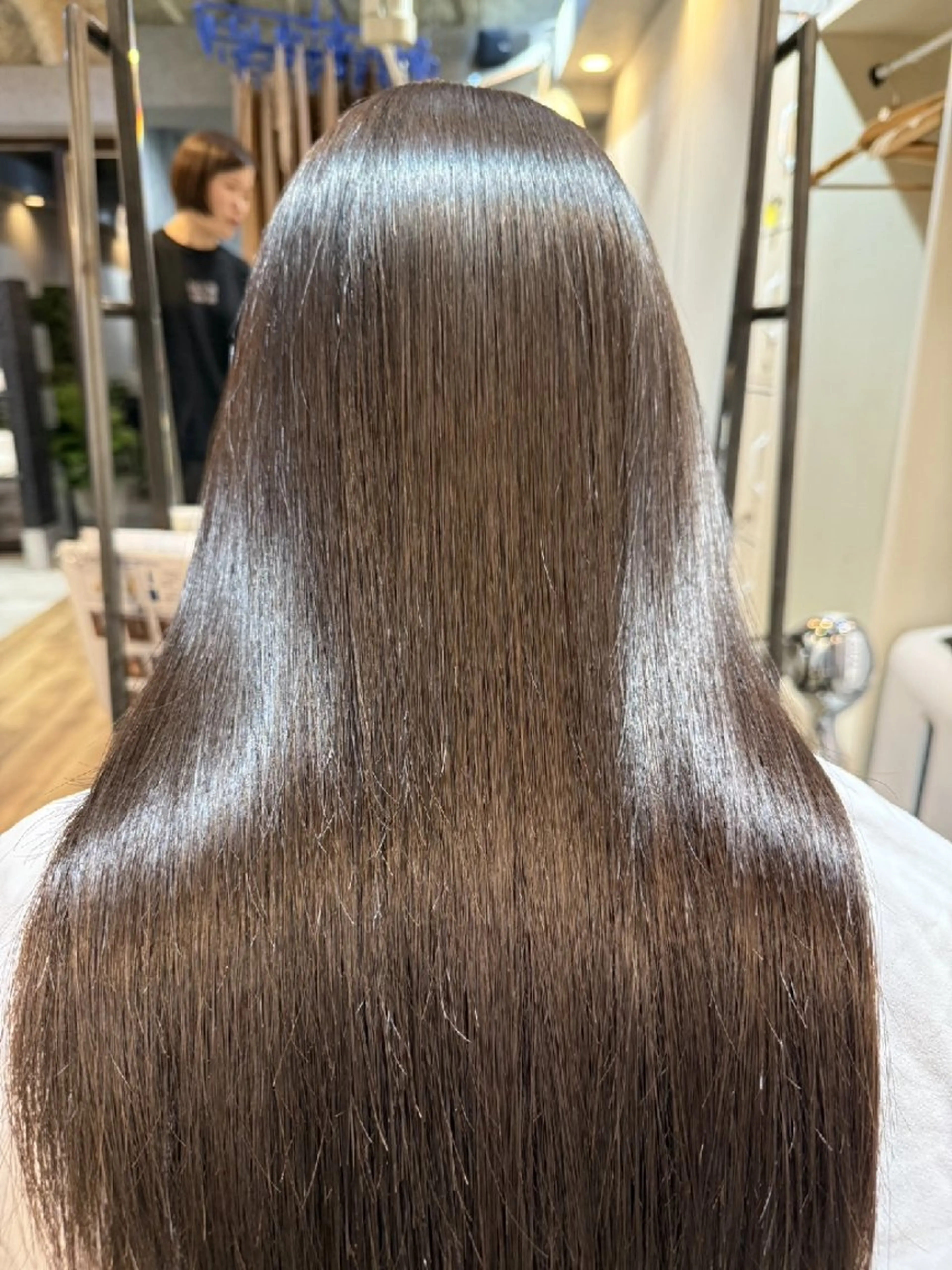 ロング カラー 髪質改善トリートメントループス大倉山店所属・けい もえこのヘアスタイル