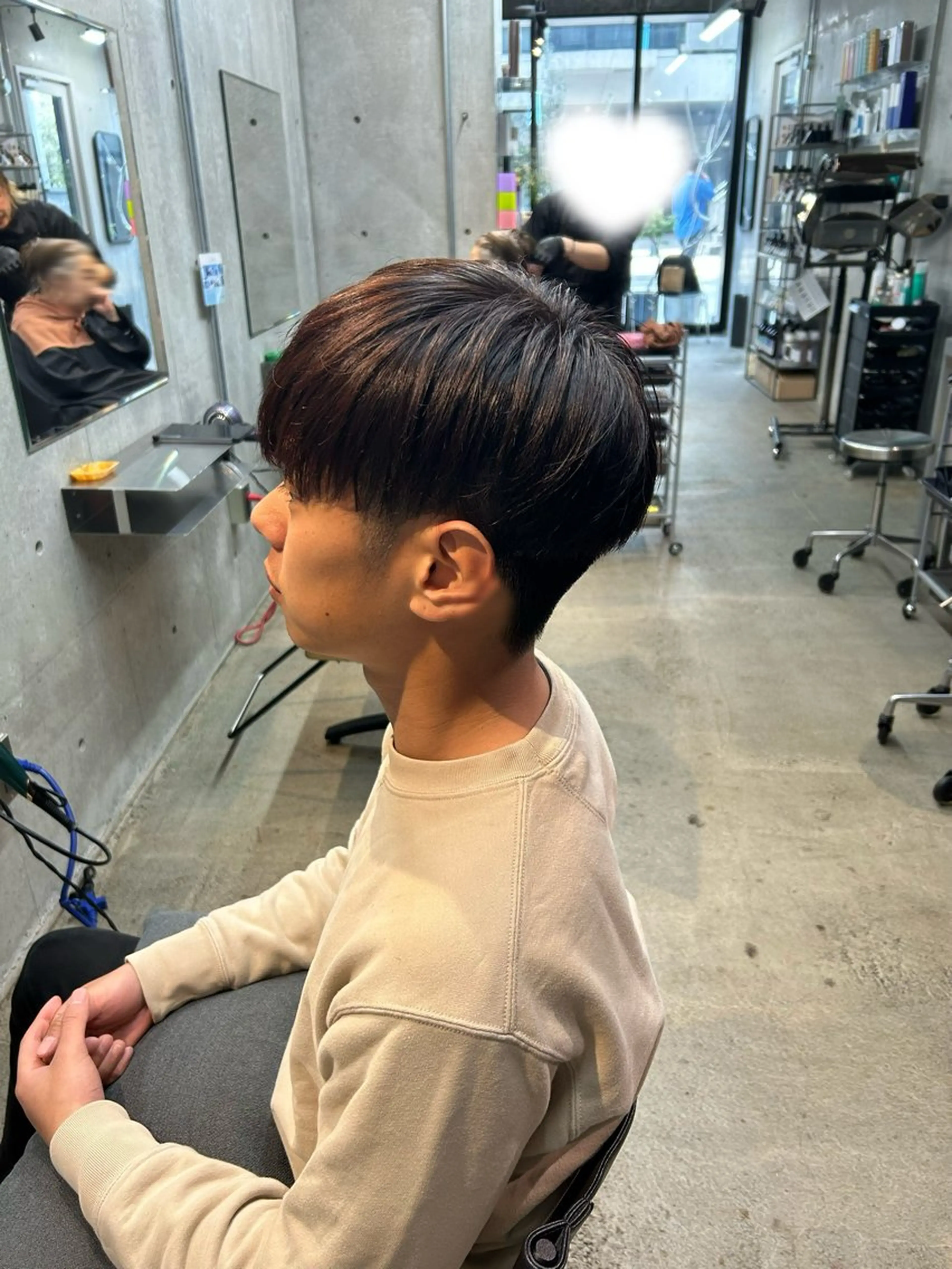 カラー メンズ ブラウンカラー レッドカラー ヘアカラー fiika所属・アシスタント miyuのヘアスタイル